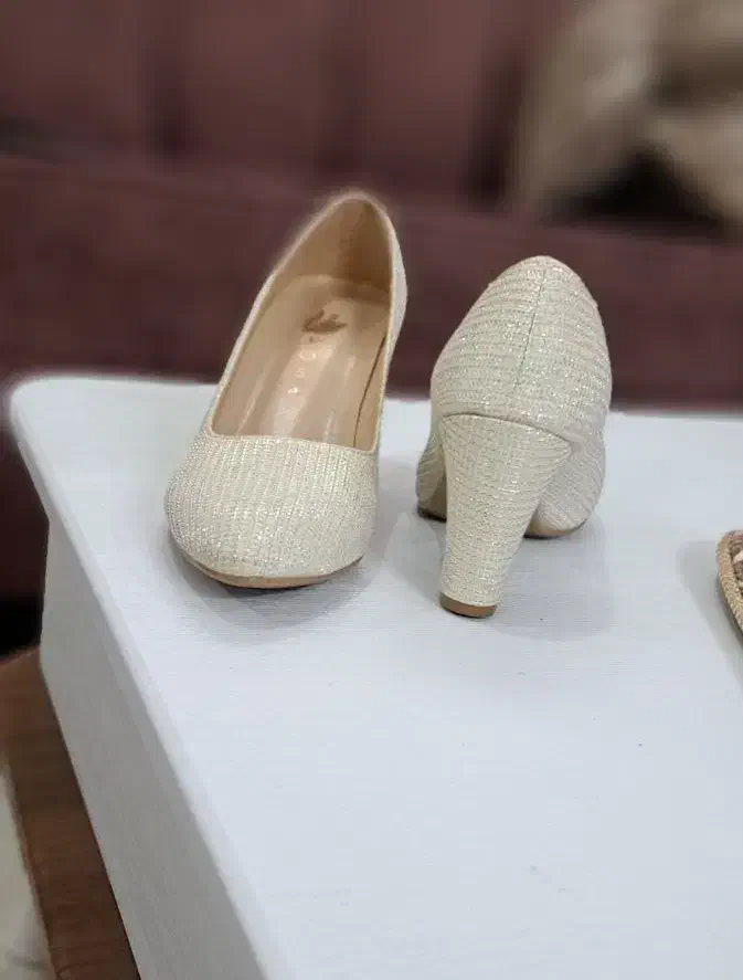 کفش مجلسی نو|کیف، کفش، کمربند|کاشان, راوند|دیوار