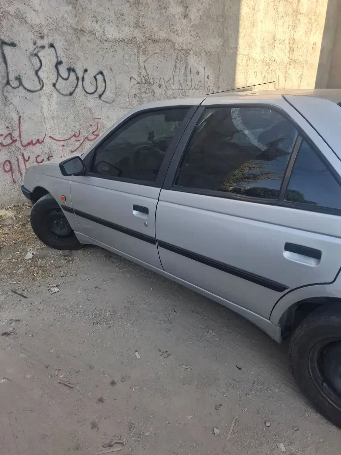 پژو ۴۰۵ مدل ۹۲ تمیز|خودرو سواری و وانت|ابهر, |دیوار