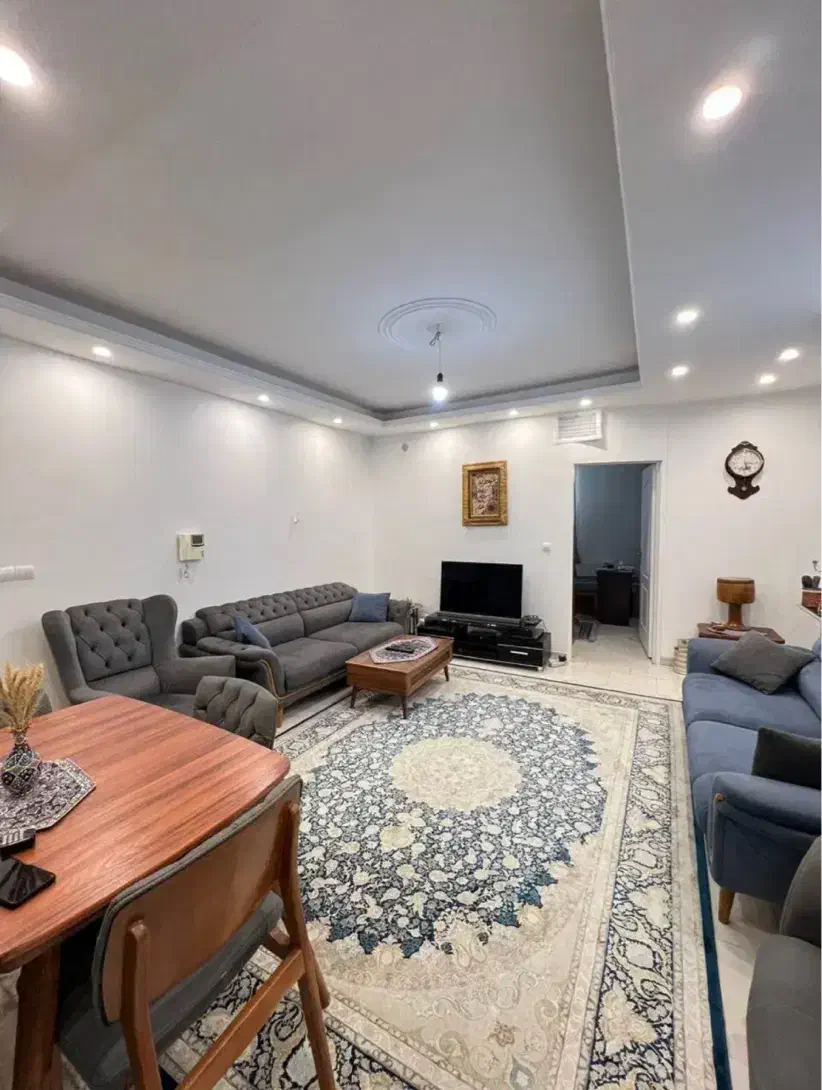 آپارتمان ۸۴ متری / سند / پارکینگ اختصاصی/ جهاد|فروش آپارتمان|رشت, کوی فرهنگیان|دیوار