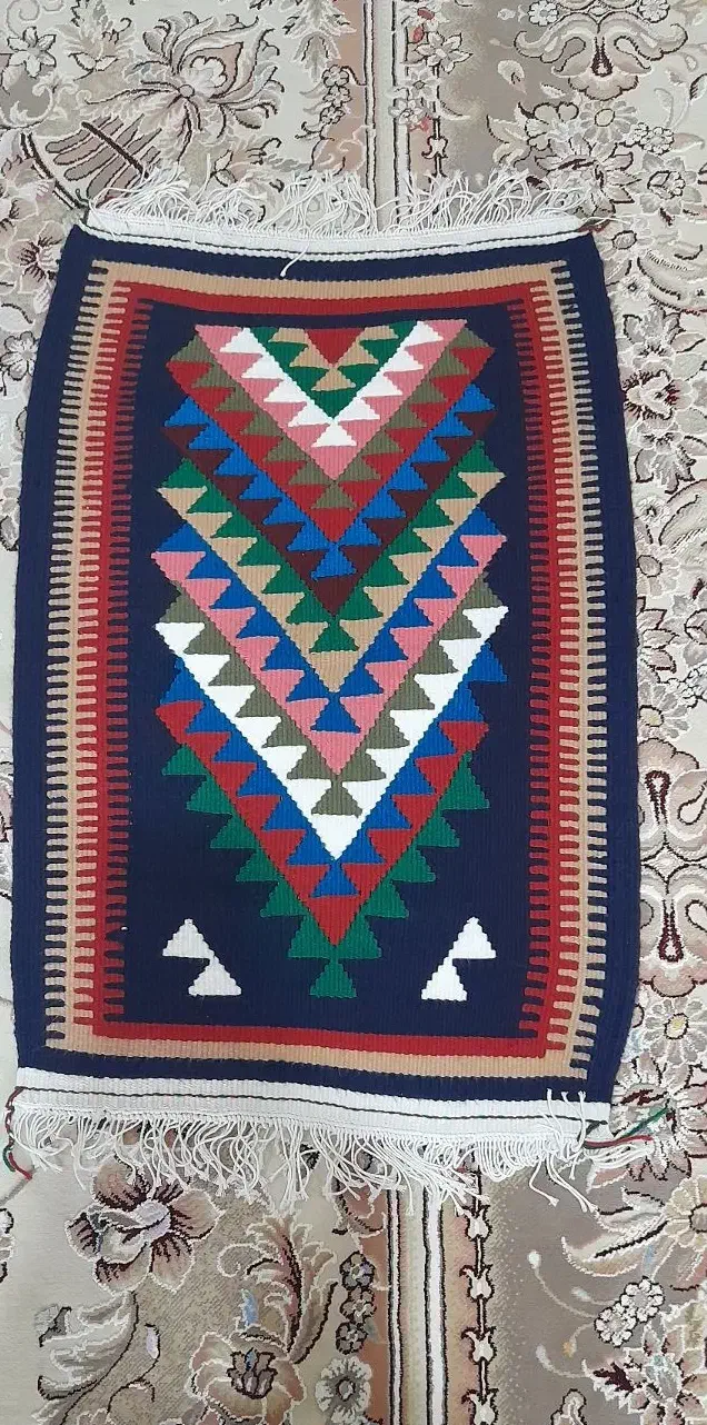 گلیم دستبافت|گلیم، جاجیم، گبه|اسلامآباد غرب, |دیوار