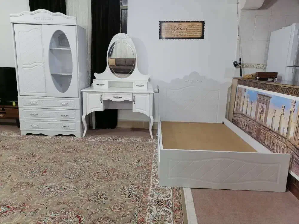 اجناس موجود درمنزل|اسباب و اثاث بچه|یاسوج, |دیوار