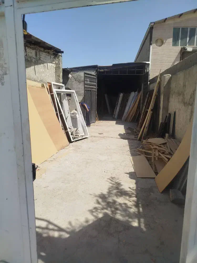 سوله صنعتی ۳۰۰متر بافت شهری|اجارهٔ دفتر صنعتی، کشاورزی، تجاری|شاهدشهر, |دیوار