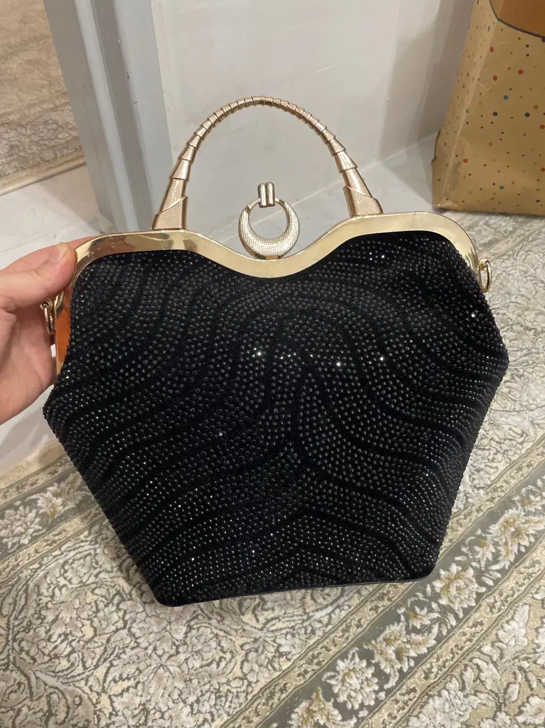 کیف مجلسی|کیف، کفش، کمربند|مشهد, کارگران|دیوار