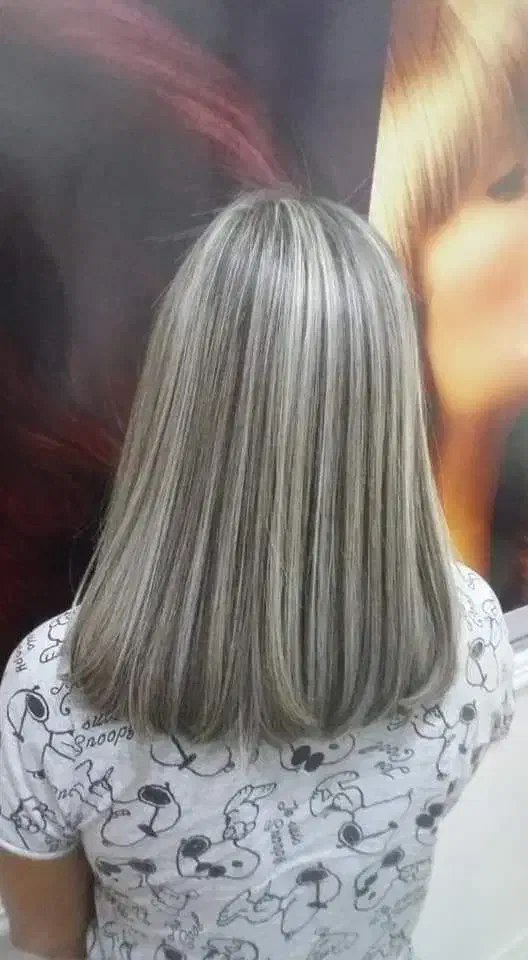 نیازمند مدل رنگ و مش و احیا و صافی کار توسط استاد|خدمات آرایشگری و زیبایی|آمل, |دیوار