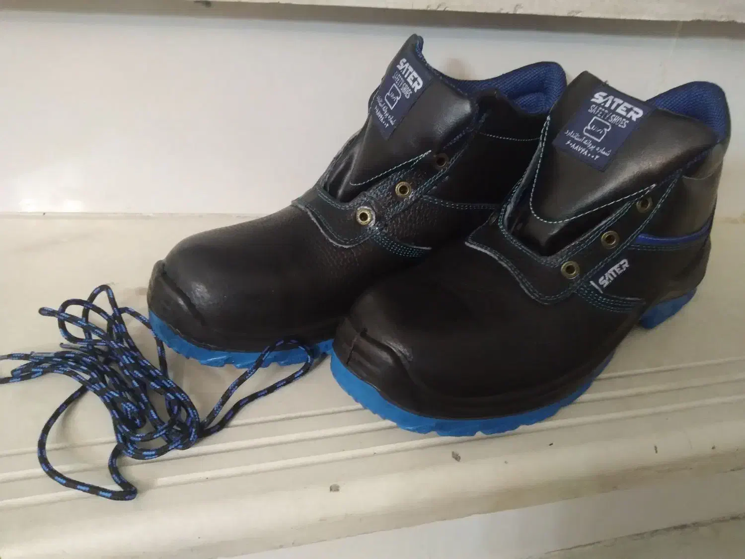 کفش کار ایمنی|کیف، کفش، کمربند|نظرآباد, نظرآباد|دیوار