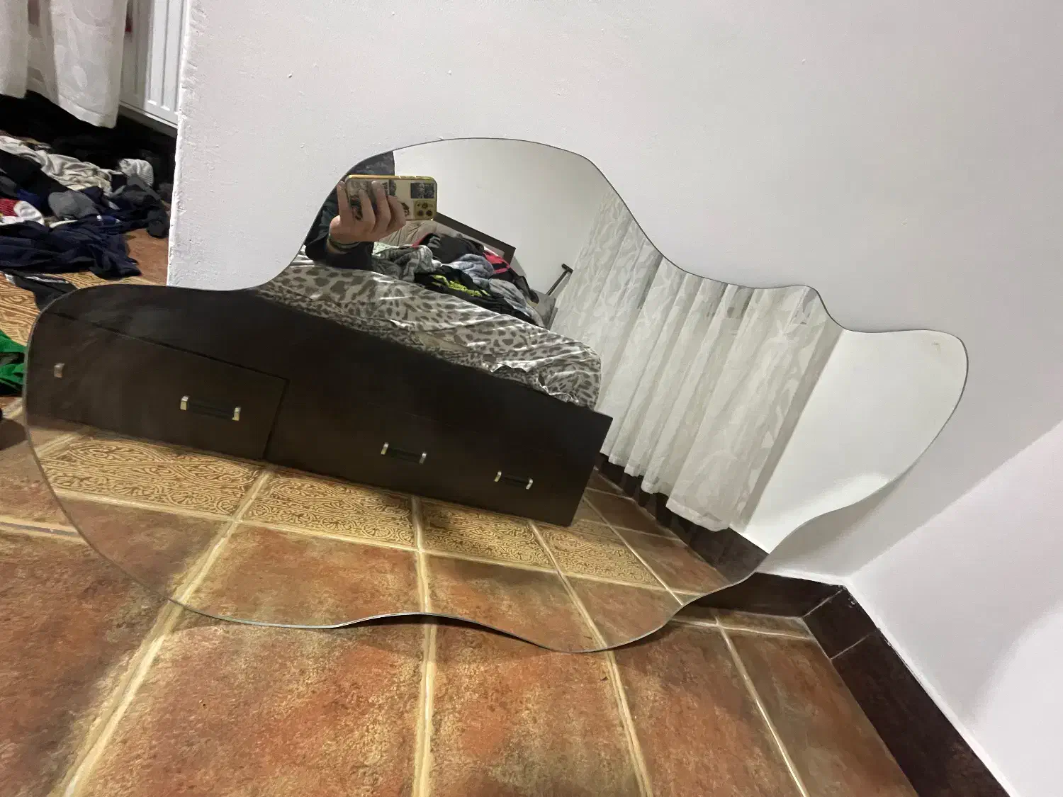 اینه مدل ابری|آینه|بندر انزلی, نوروزی|دیوار