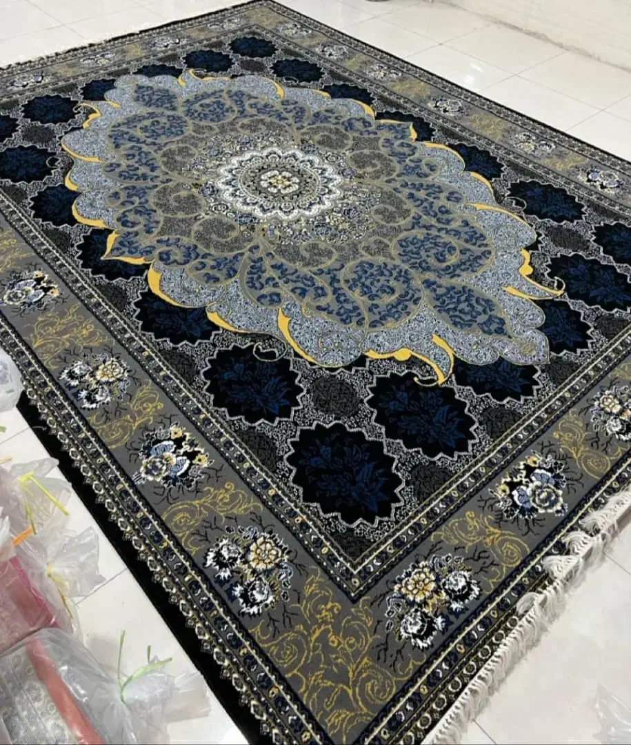 فرش نقشینه دو جفت|فرش|اصفهان, دوطفلان|دیوار