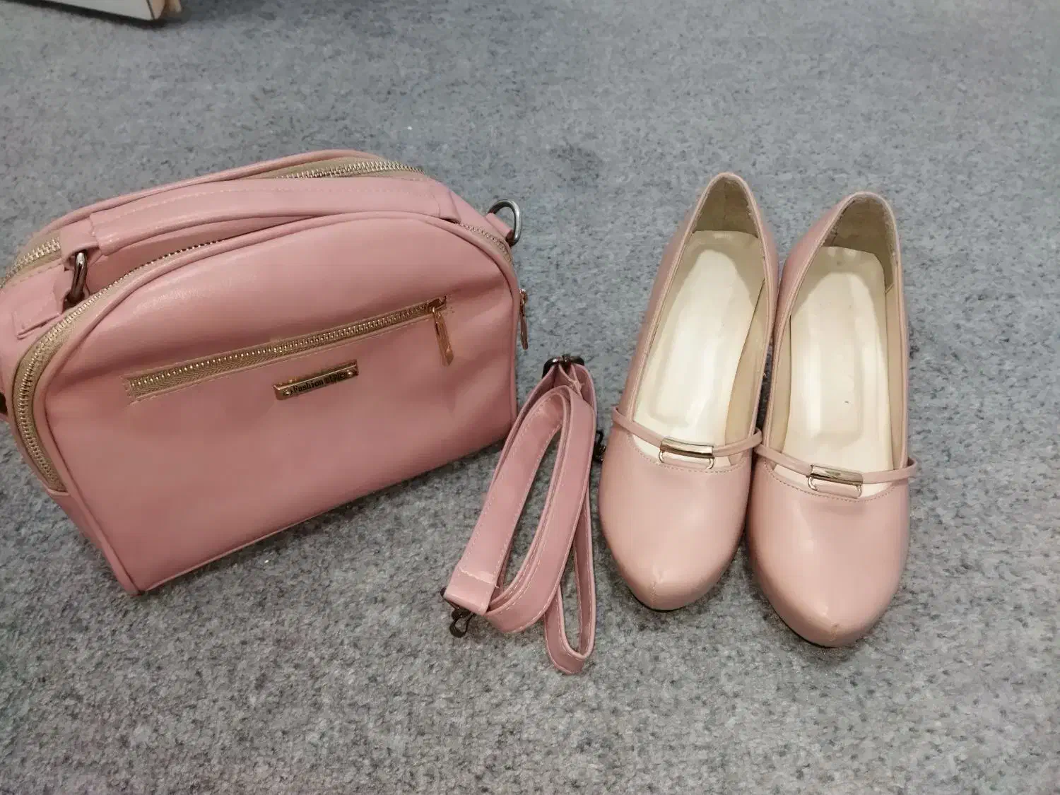 کیف و کفش زنانه|کیف، کفش، کمربند|اسلام‌شهر, شهرک قائمیه|دیوار