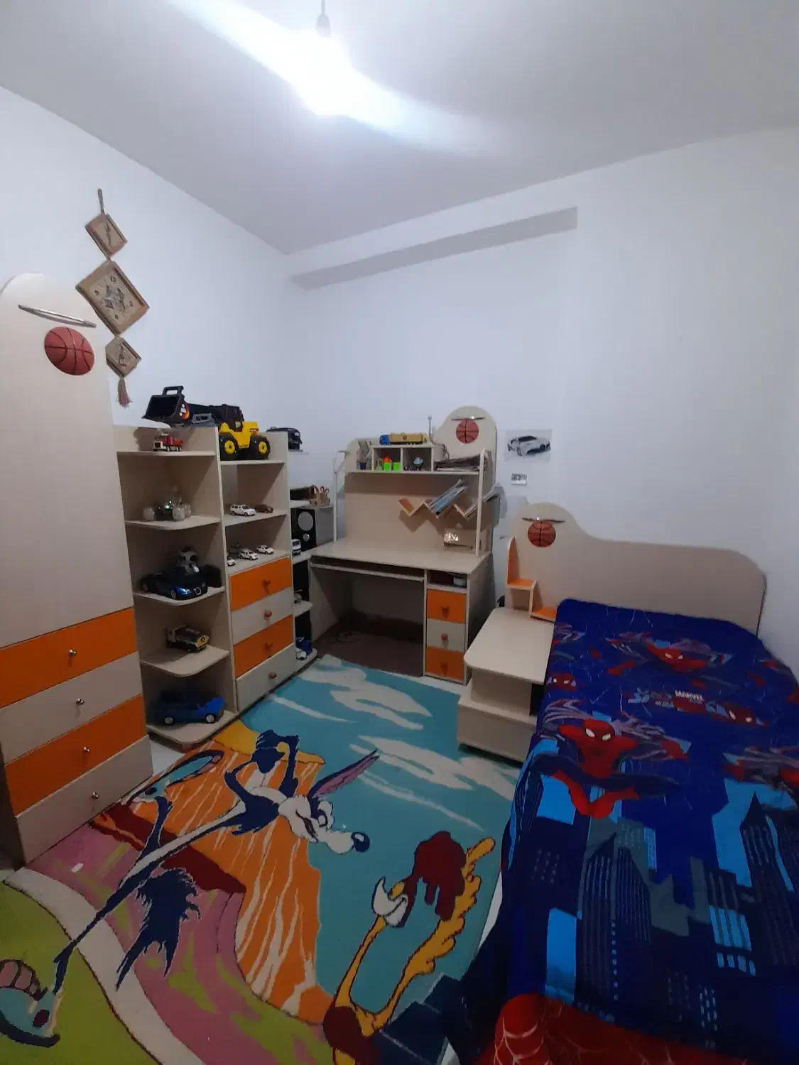 سرویس خواب و میزتحریر جنس ترک|تخت و سرویس خواب|بیجار, |دیوار