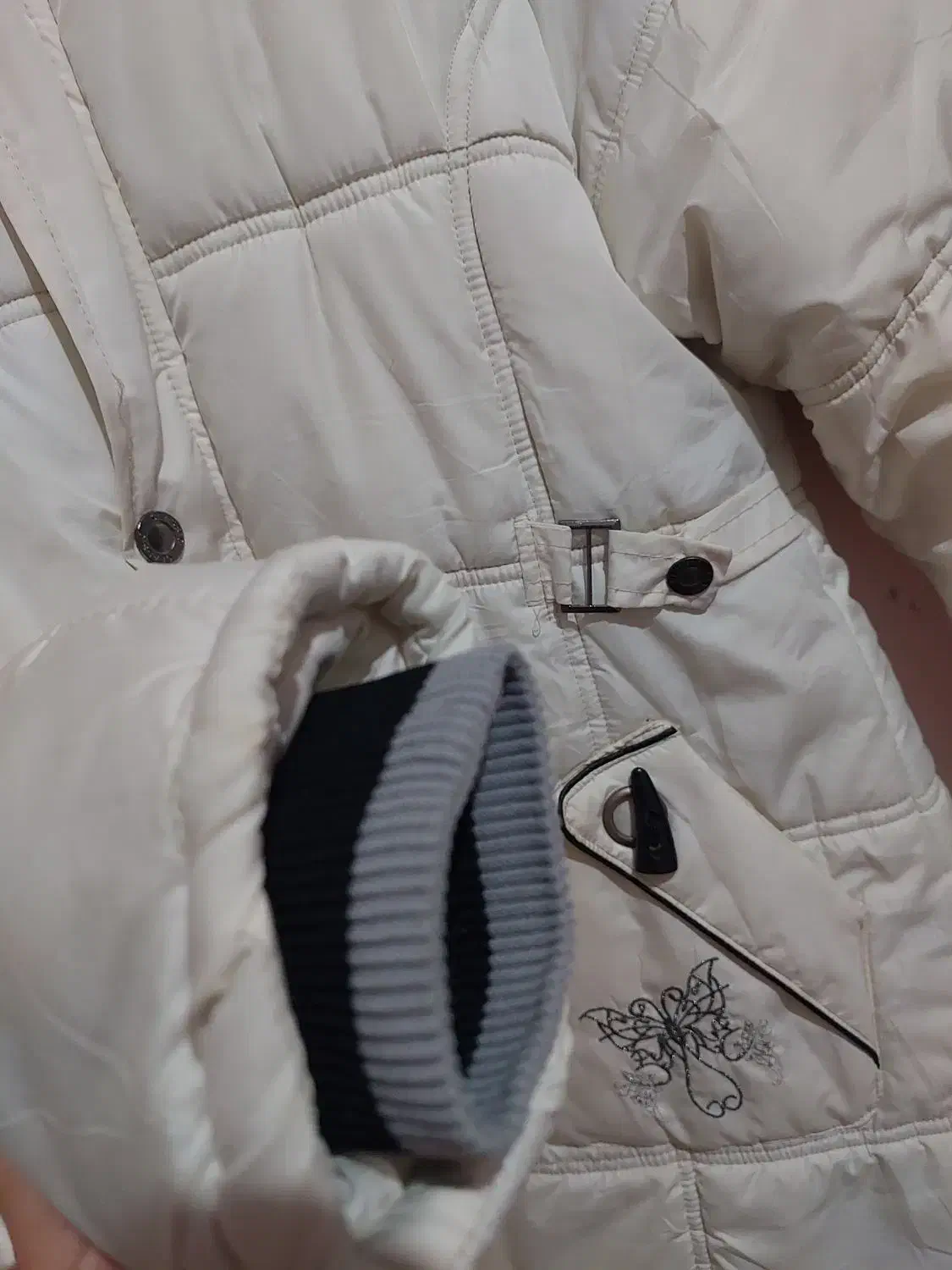 کافشن سفید|لباس|بوشهر, |دیوار