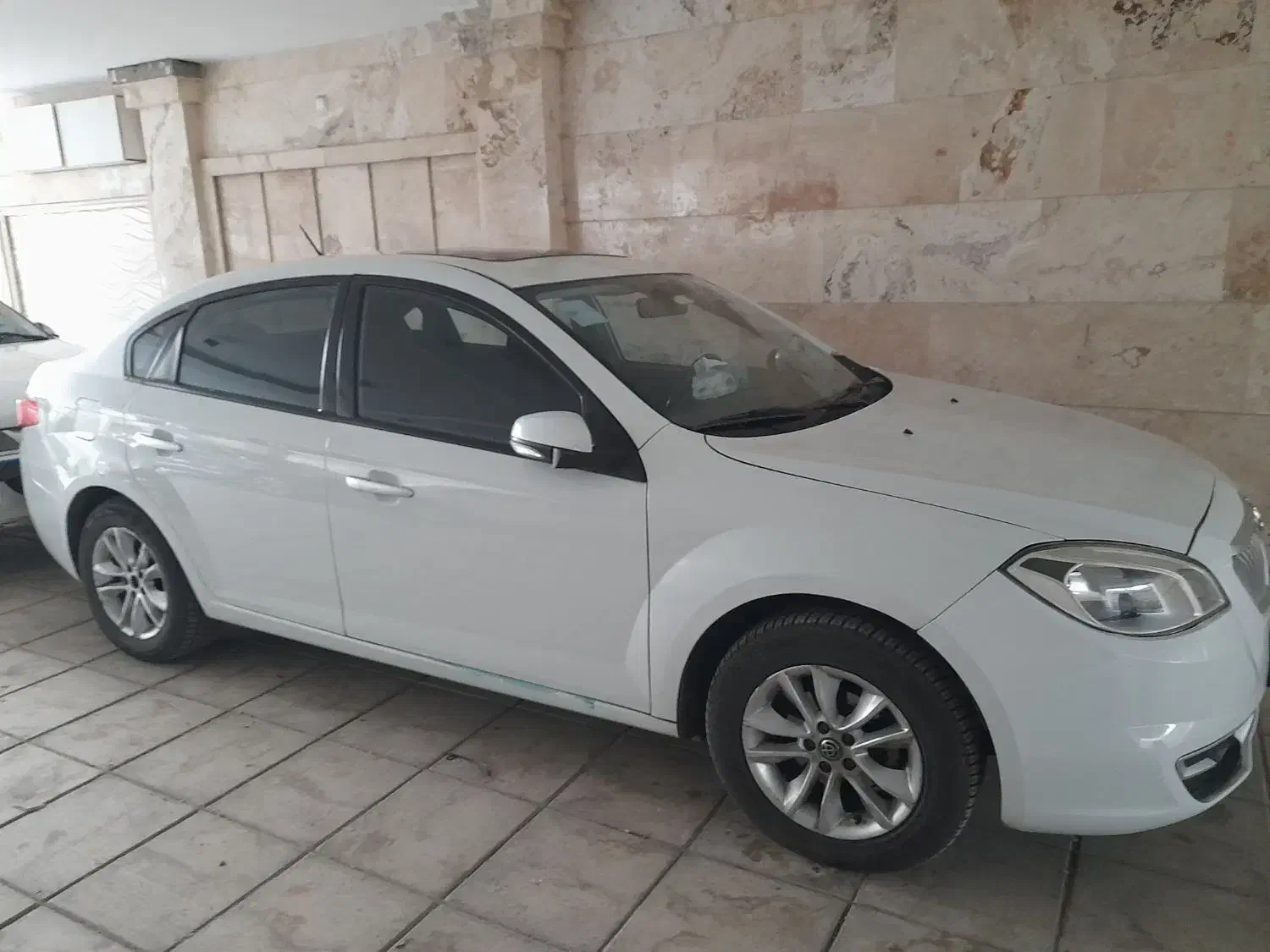 برلیانس سفید ۹۷ اتومات موتور بزرگ|خودرو سواری و وانت|مشهد, الهیه|دیوار