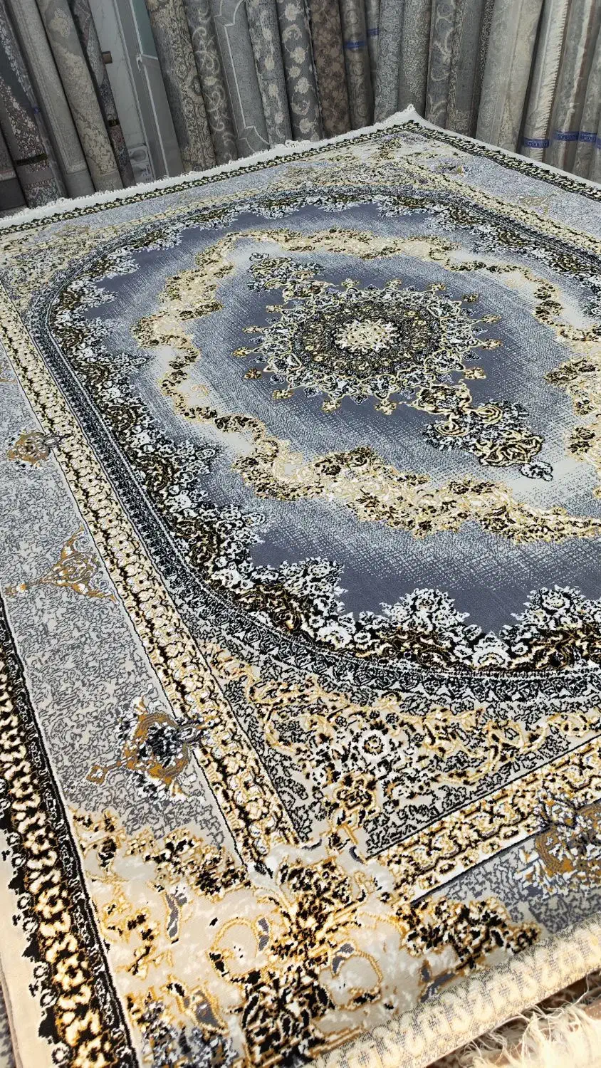 انبار بزرگ فرش اصفهان|فرش|اصفهان, کوجان|دیوار