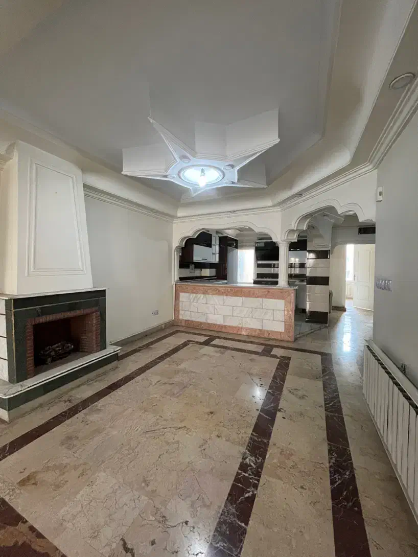 ۱۴۵ متری / دو پارکینگ / هم اداری هم مسکونی