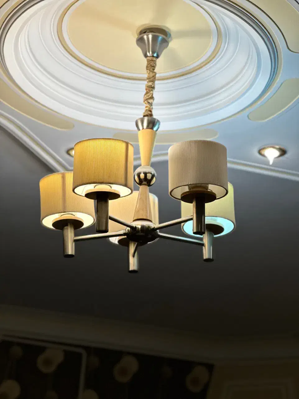 لوستر|لوستر و چراغ آویز|قزوین, |دیوار