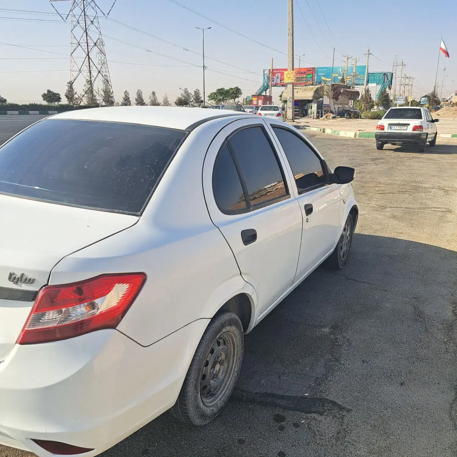 ساینا سفید مدل 97 بی رنگ|خودرو سواری و وانت|رباط‌کریم, رباط‌کریم|دیوار