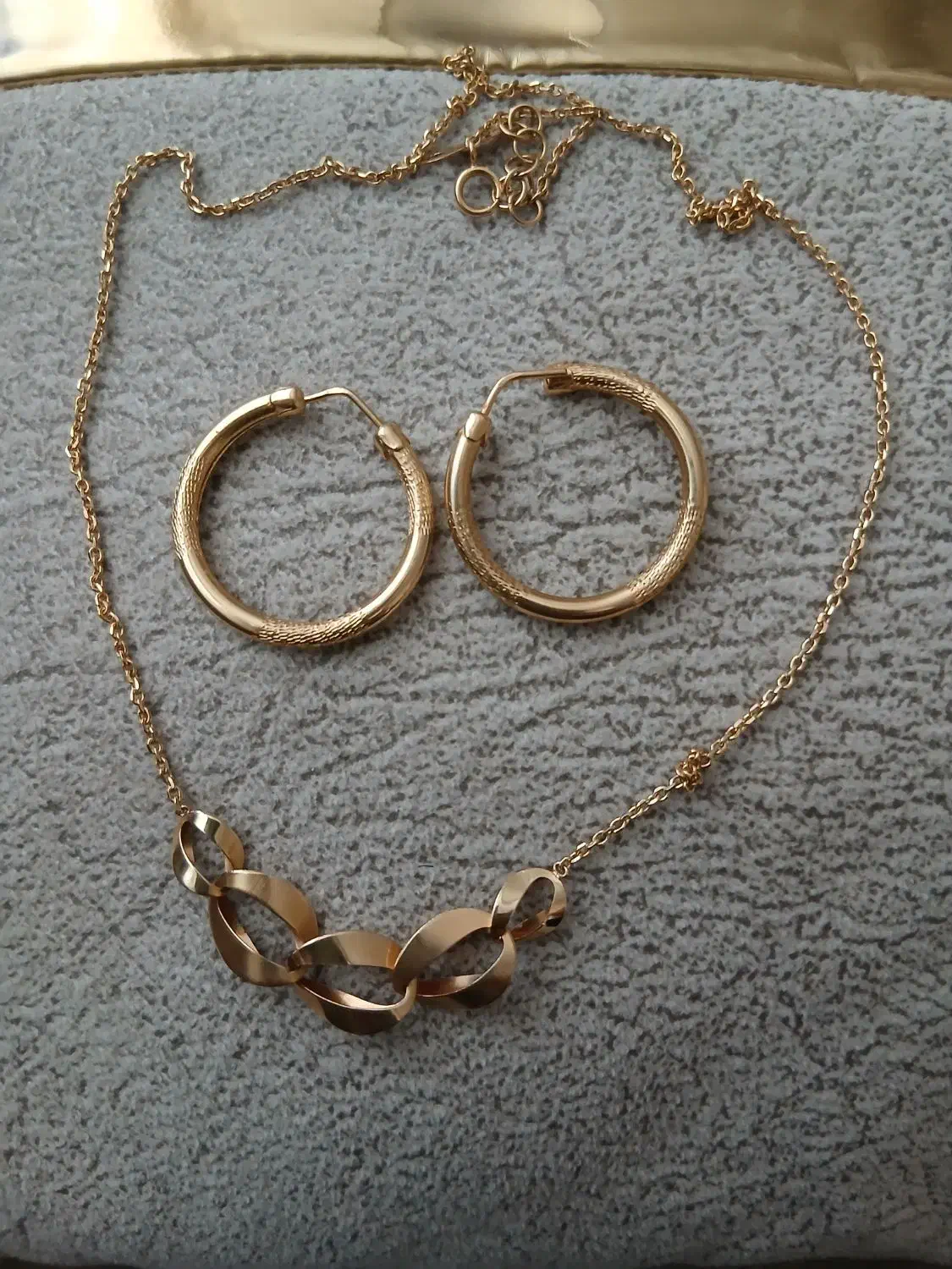 گردنی و گوشواره طلا|جواهرات|زنجان, |دیوار