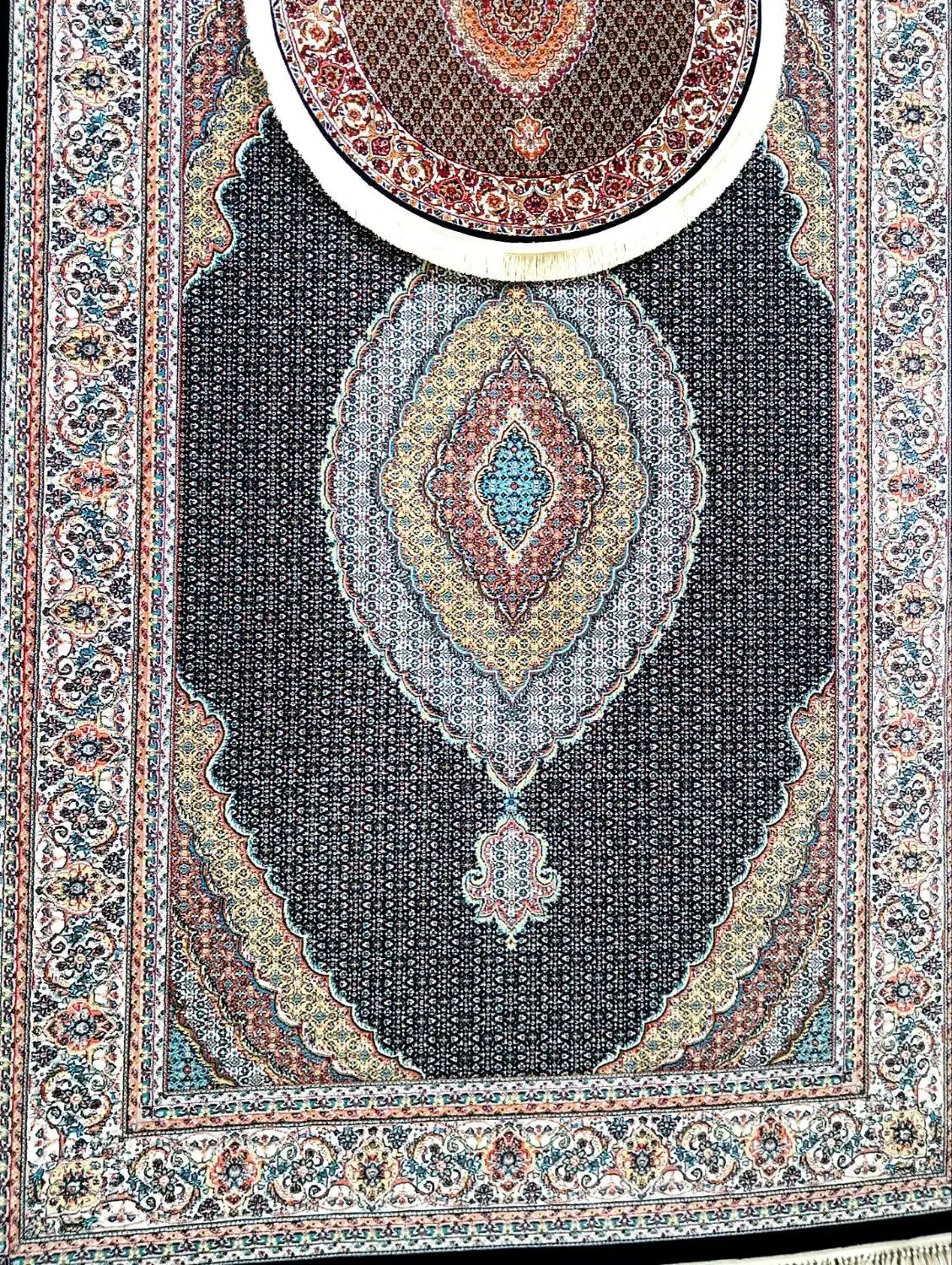 فرش هزارشانه دستبافت گونه|فرش|مرند, |دیوار