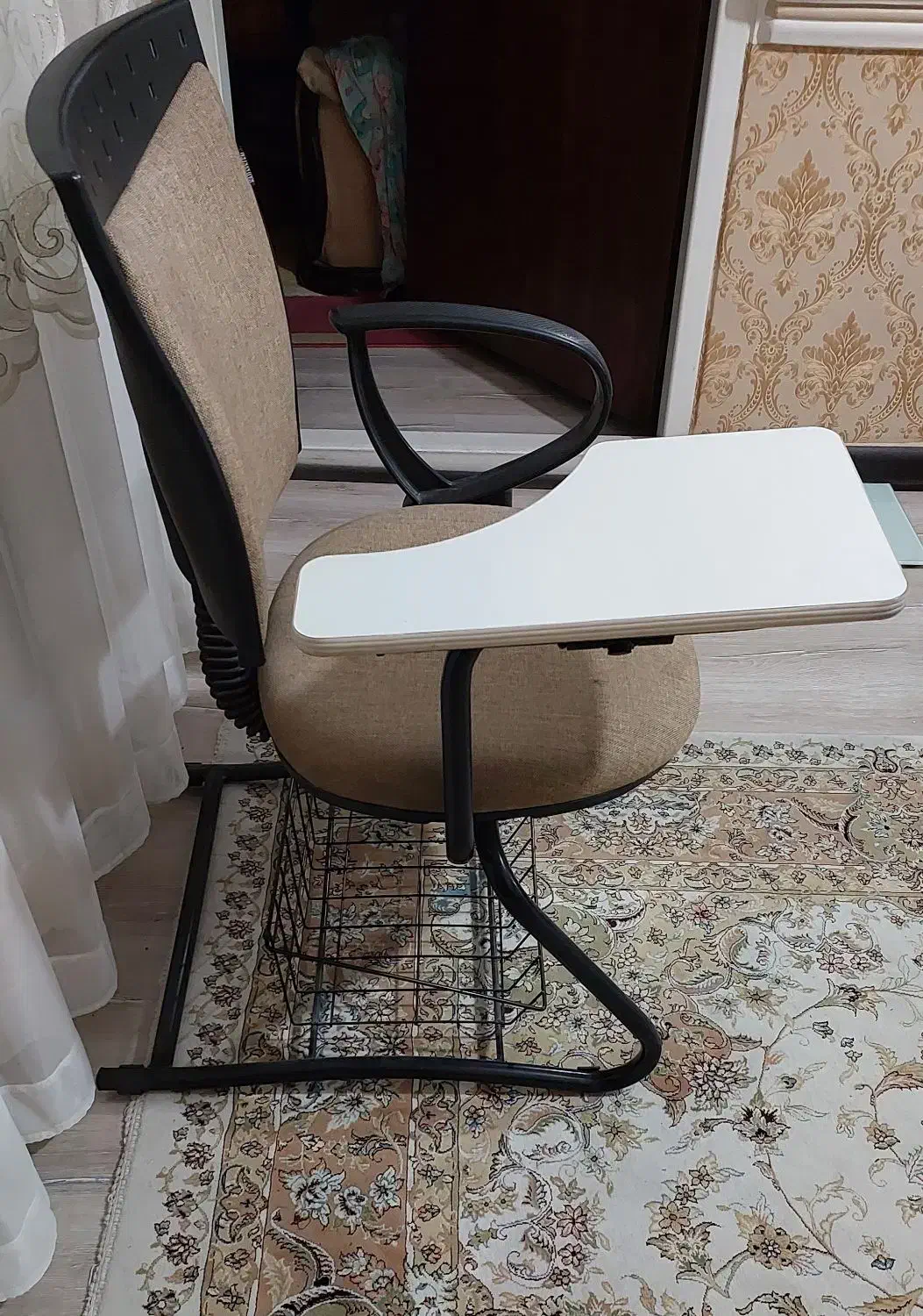 صندلی دانشجویی|صندلی و نیمکت|قزوین, |دیوار