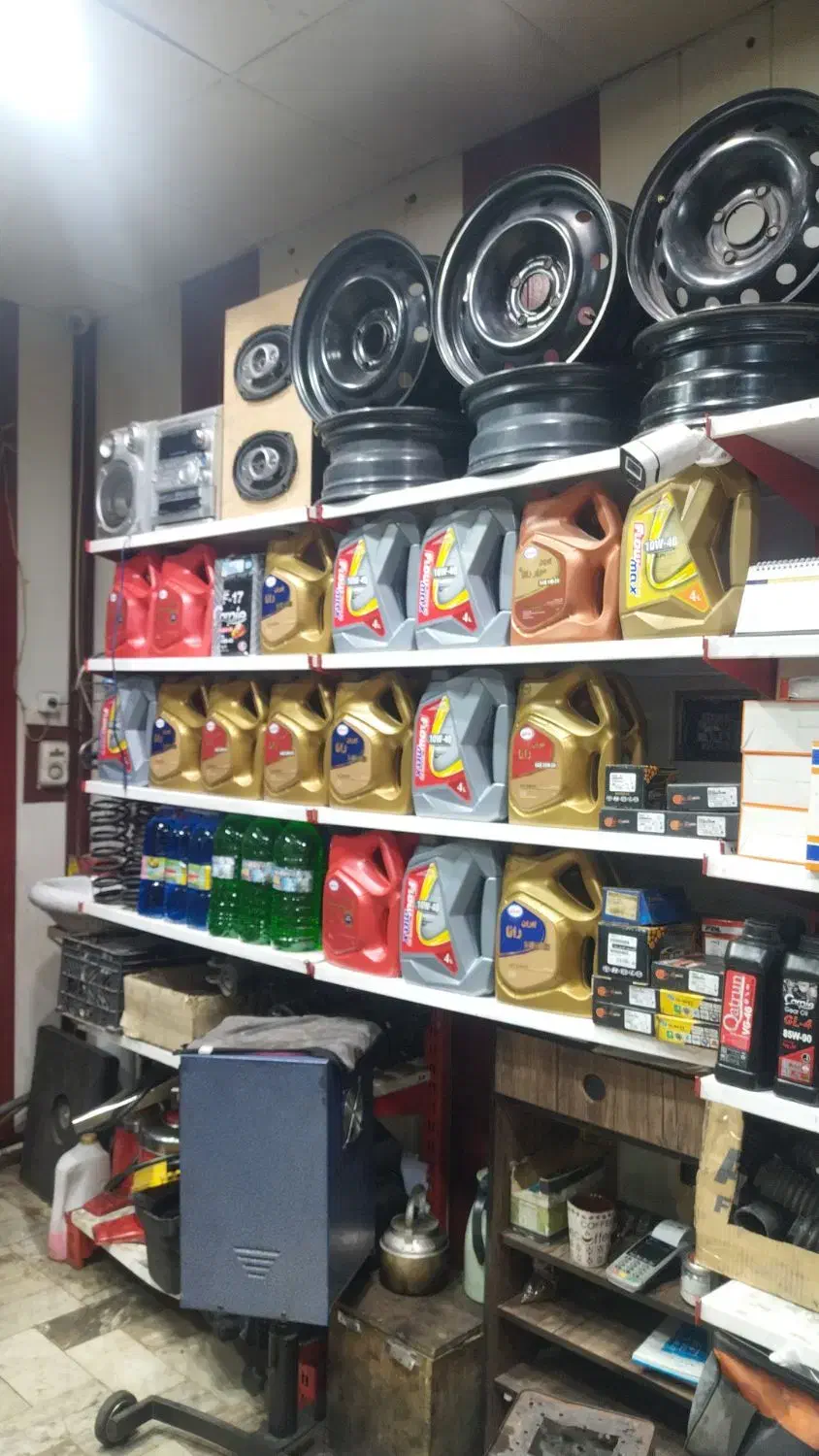 تعویض روغن دولتی و خارجی|خدمات موتور و ماشین|تهران, دهم فروردین|دیوار