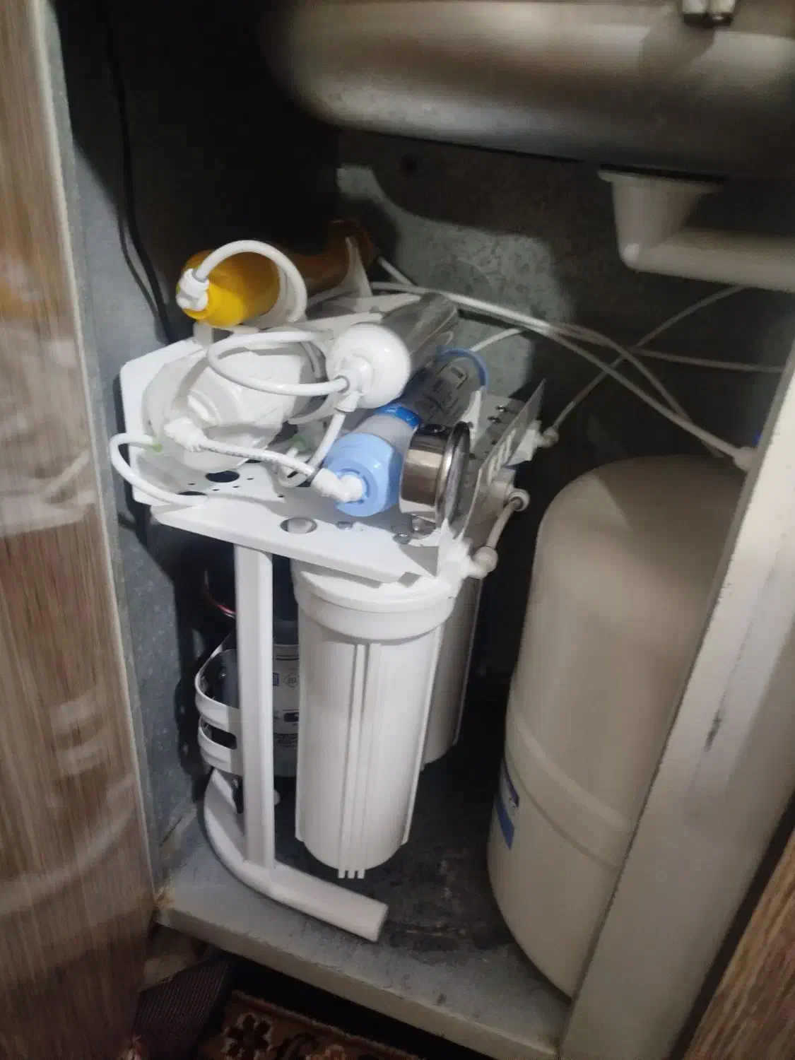 نصب و تعمیرات تصفیه آب خانگی|آب‌سردکن و تصفیه آب|زاهدان, |دیوار