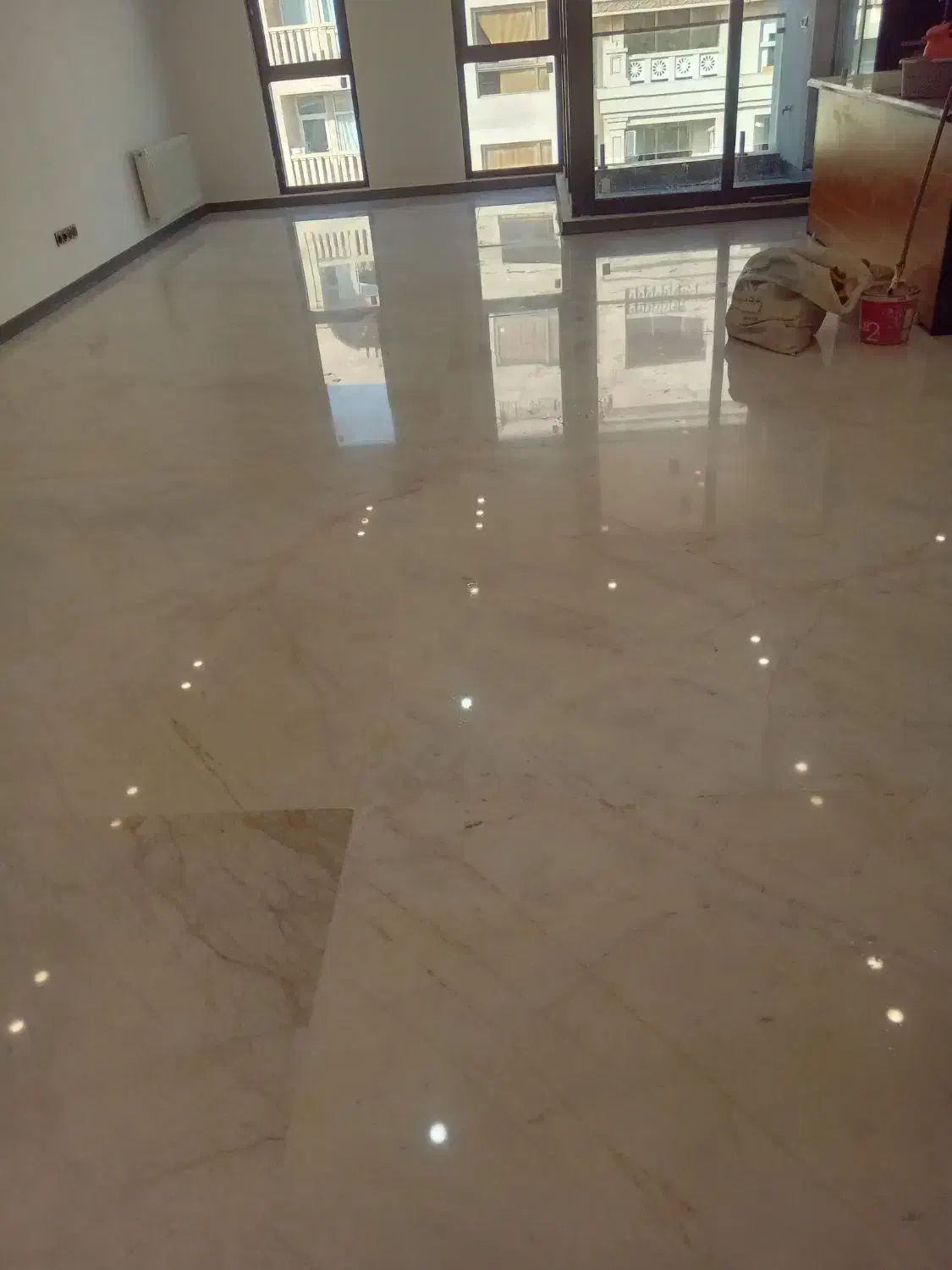 سنگ سابی، بتن ساب، سنگ پله، موزائیک سابی زرین|خدمات نظافت|مشهد, هدایت|دیوار