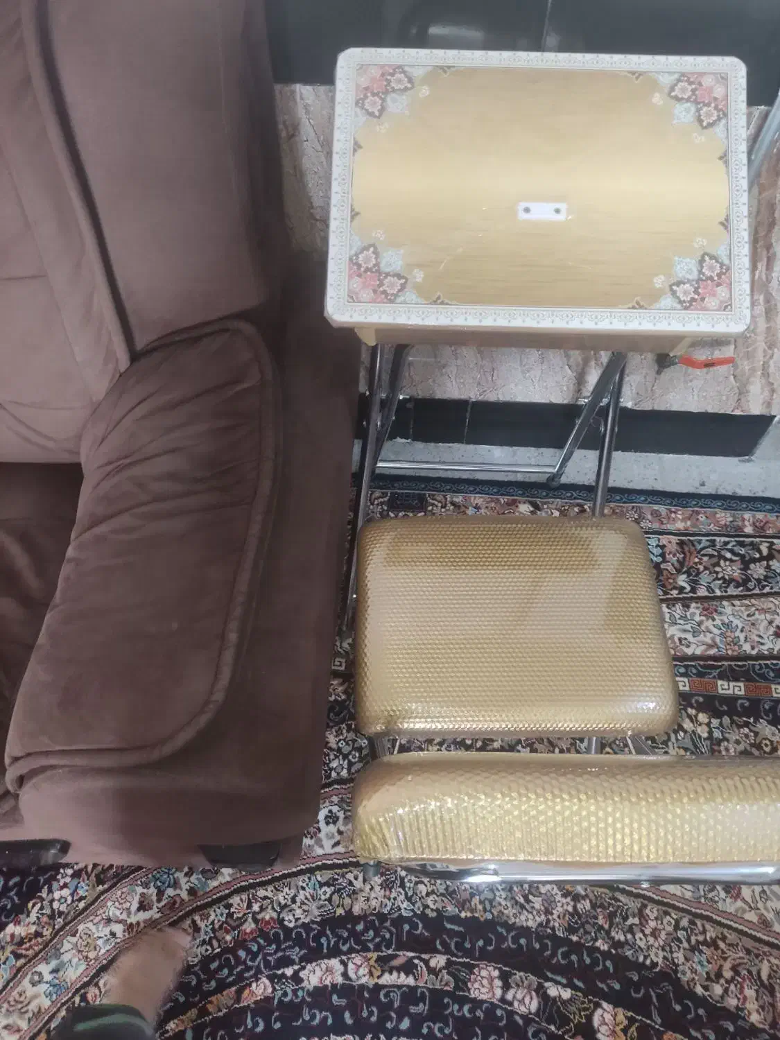 میز قران و نماز|میز تحریر و کامپیوتر|تربت‌حیدریه, سرمحله|دیوار