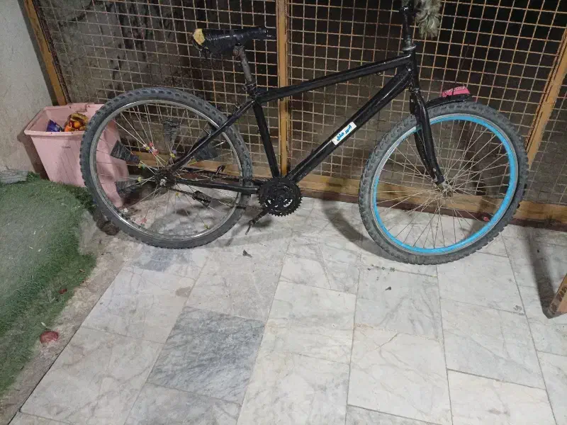 دوچرخه 26 سالم برای تک چرخ هم عالیه|دوچرخه، اسکیت، اسکوتر|ایرانشهر, |دیوار