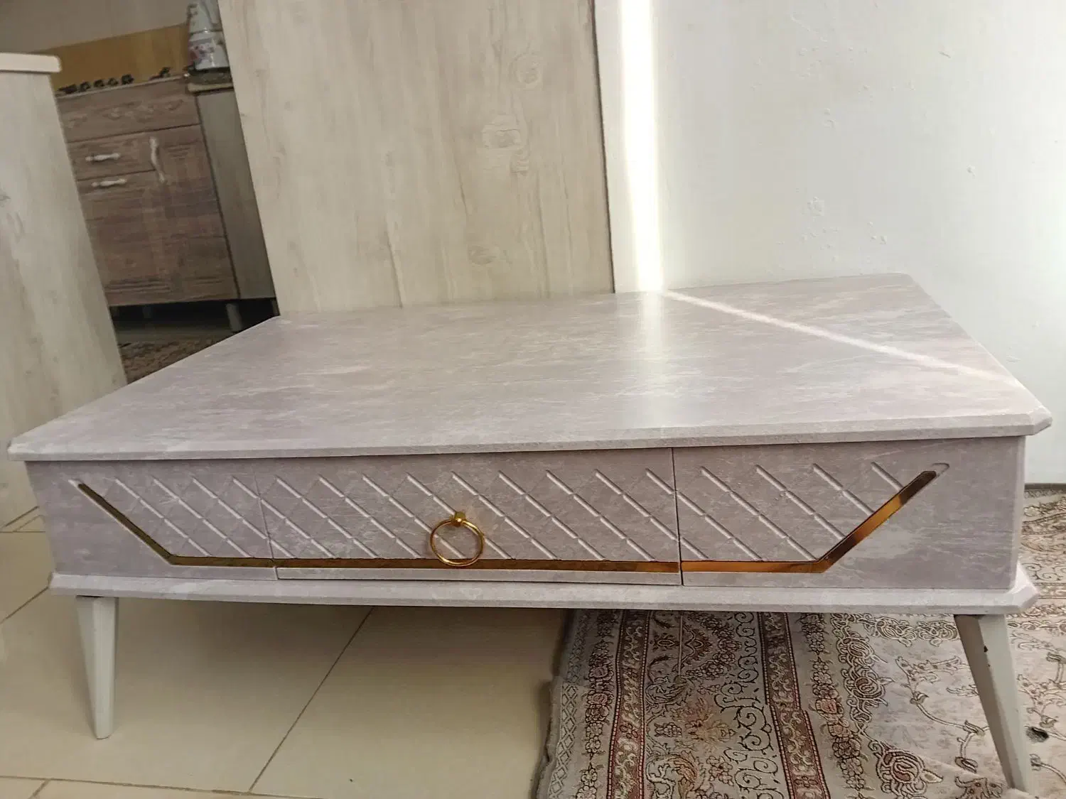 میز عسلی سالم درحد نو|مبلمان خانگی و میز عسلی|بومهن, |دیوار