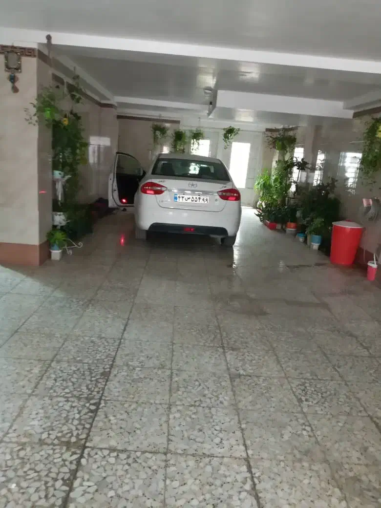 اجاره طبقه دوم ویلایی|اجارهٔ خانه و ویلا|هشتگرد, فاز ۲ مهستان|دیوار