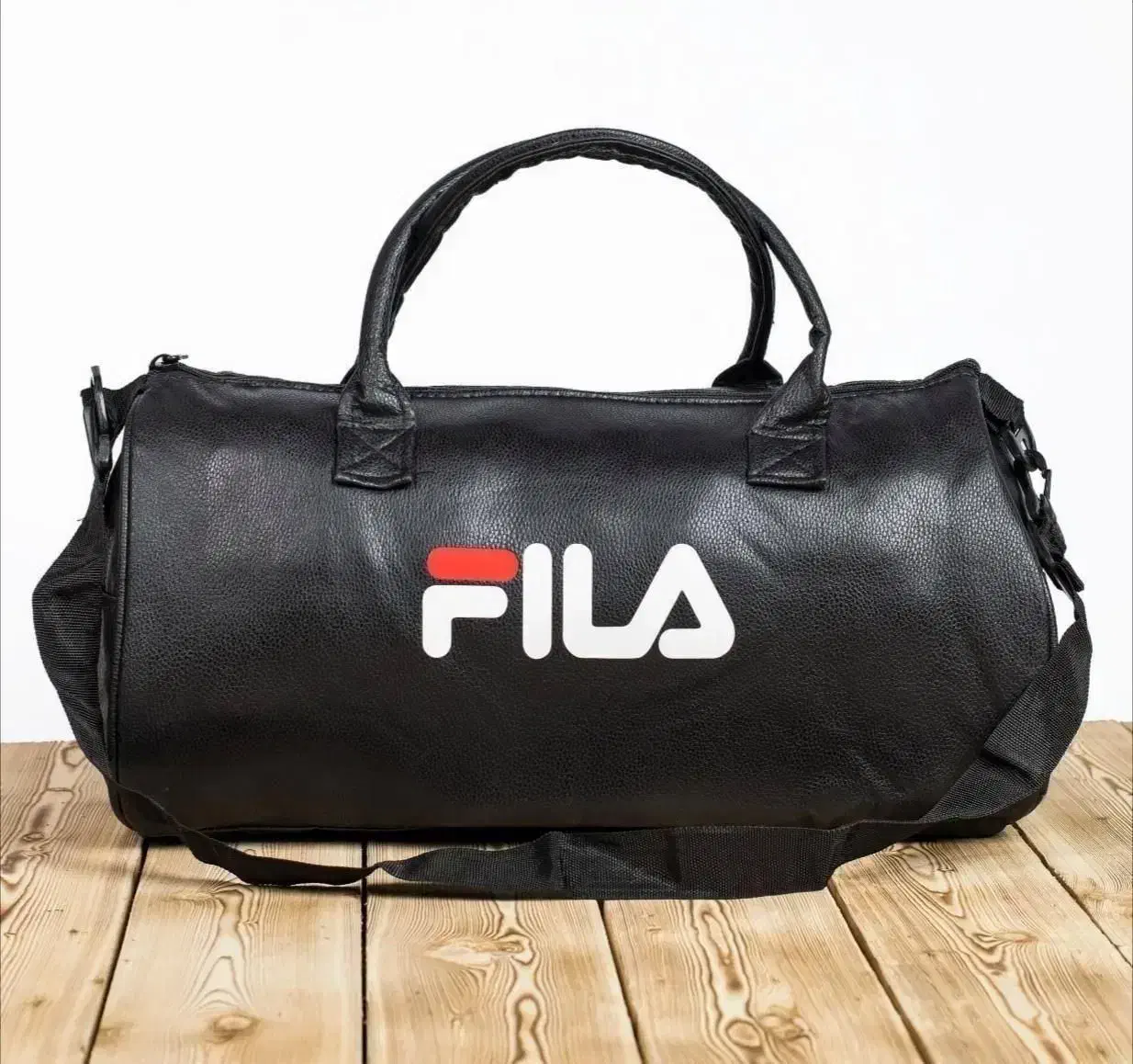 کیف و ساک ورزشی چرم / استخر / باشگاه / سفری|کیف، کفش، کمربند|شیراز, زرهی|دیوار