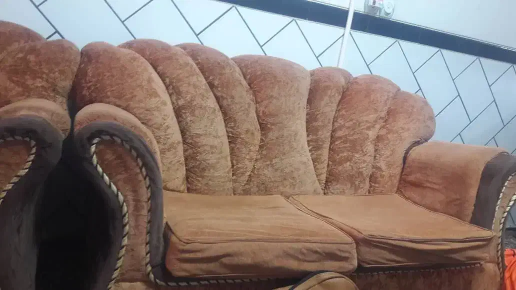 مبل راحتی پارچه مخمل|مبلمان خانگی و میز عسلی|کرمان, |دیوار