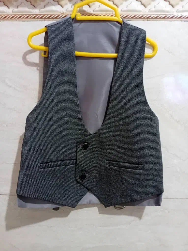 کت و شلوار پسرانه|کفش و لباس بچه|پاکدشت, پاکدشت (مامازند)|دیوار