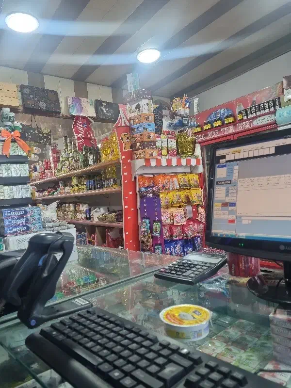 صندوق دار آنلاین مارکت|استخدام بازاریابی و فروش|نوشهر, |دیوار