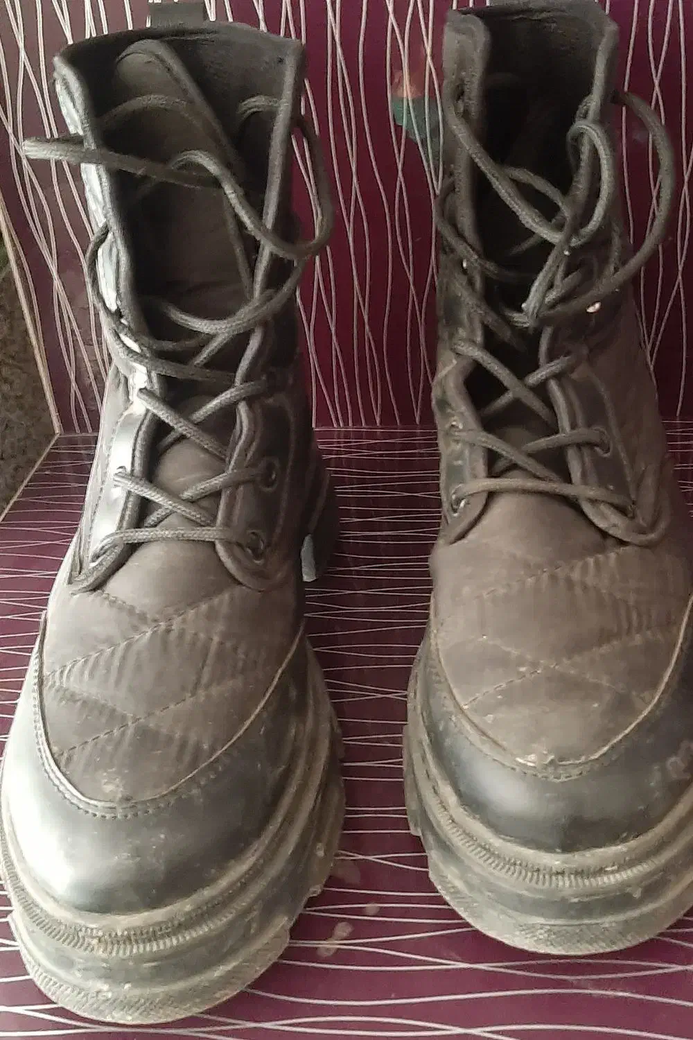 نیم بوت|کیف، کفش، کمربند|زنجان, |دیوار