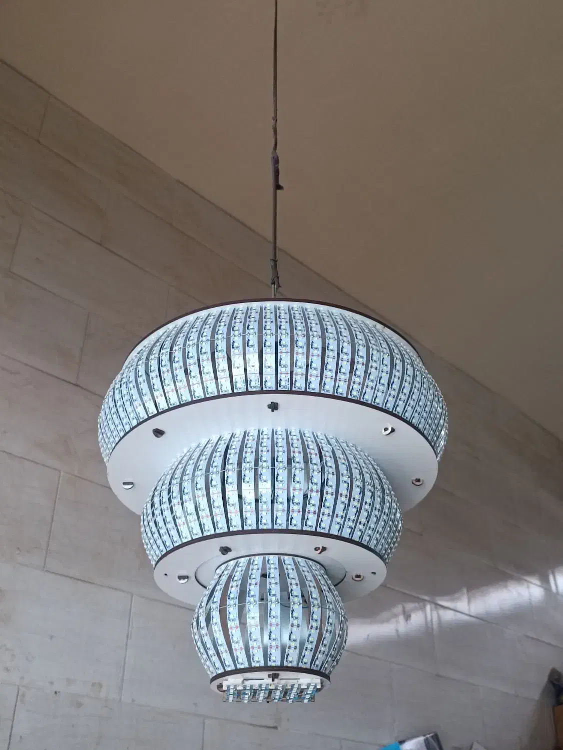 لوستر ال ای دی پر نور|لامپ و چراغ|تهران, وردآورد|دیوار