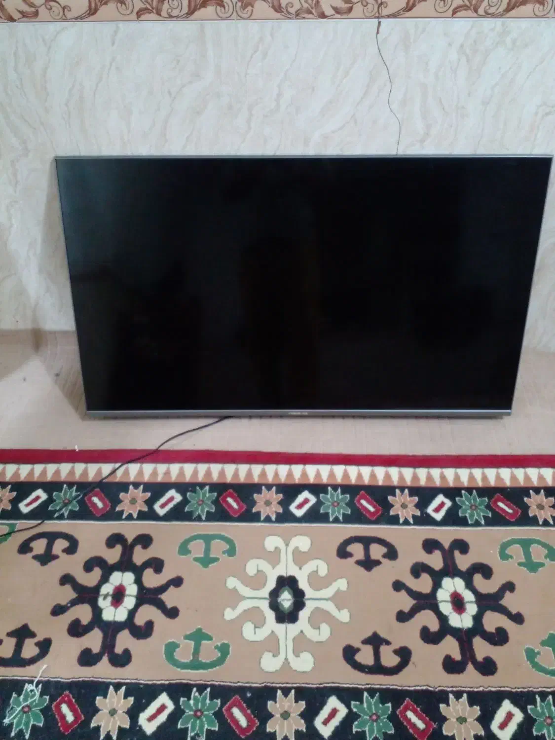 صفحه سوخته|تلویزیون و پروژکتور|خرمشهر, |دیوار