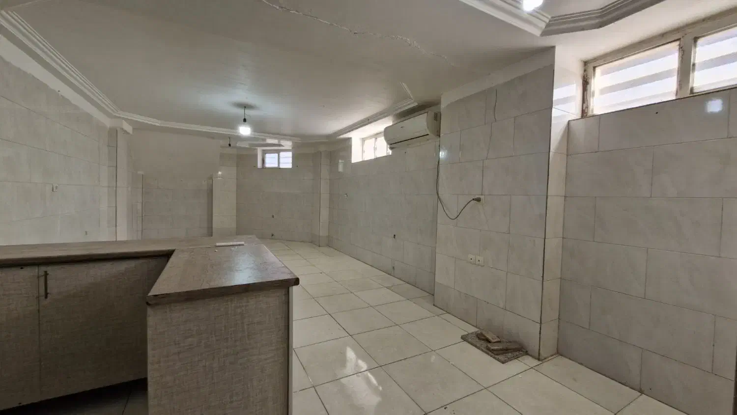 زیرزمین تجاری طاقانی ۶۰متر|اجارهٔ دفتر کار، اتاق اداری، مطب|رفسنجان, |دیوار