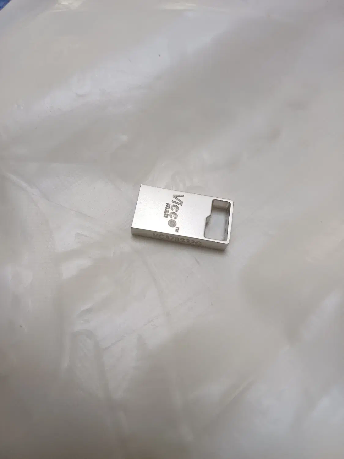 فلش۳۲گیگ|قطعات و لوازم جانبی رایانه|اسلامشهر, مظفریه|دیوار