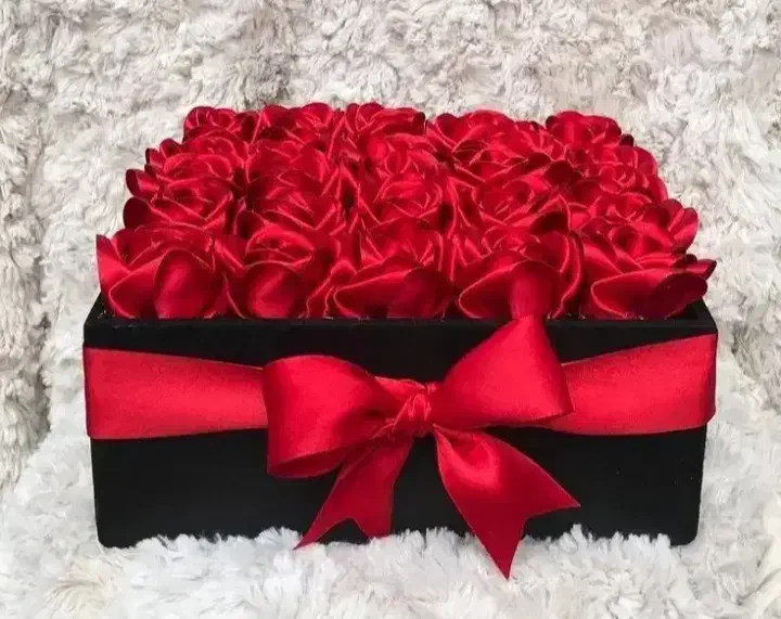 گل رز جاودان|گل مصنوعی|فرمهین, |دیوار