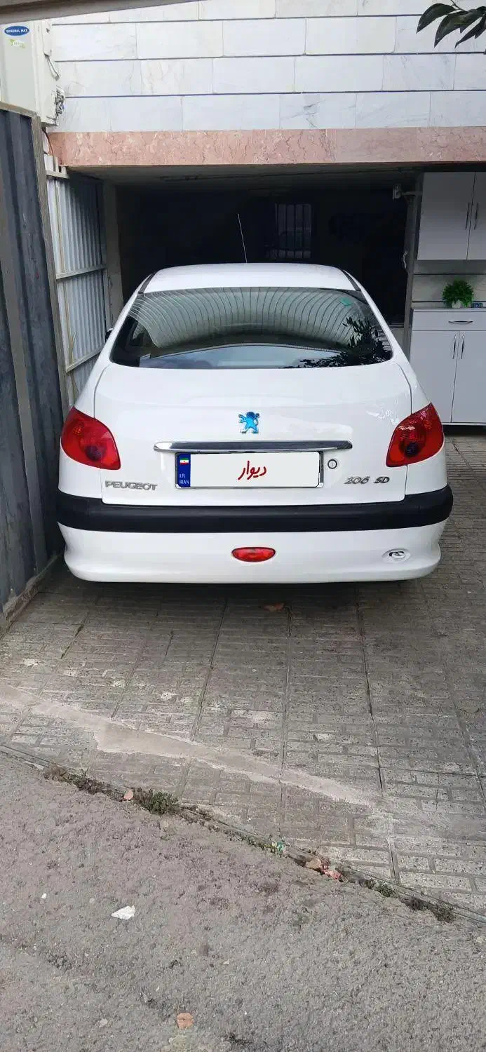 پژو۲۰۶ اس دی صندوق دار|خودرو سواری و وانت|رشت, حافظ آباد|دیوار