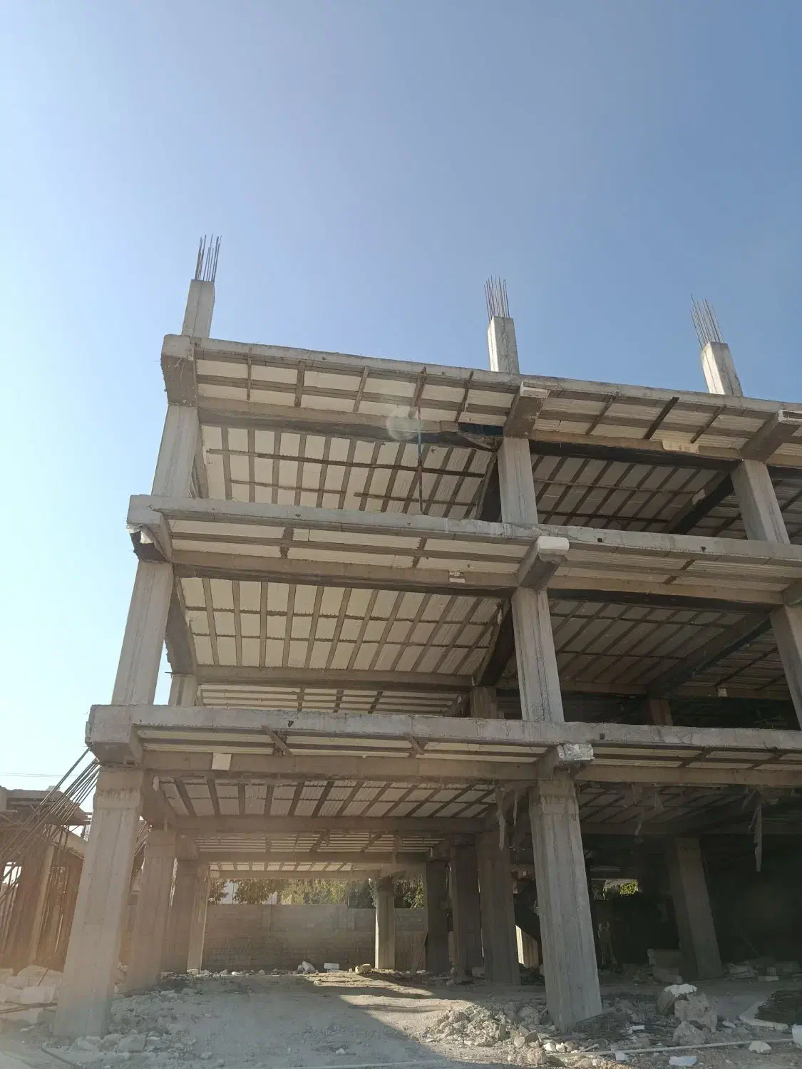 نیازمند آرماتوربند قالب بند دیوار حائل دیوار برشی|استخدام معماری، عمران و ساختمانی|یاسوج, |دیوار