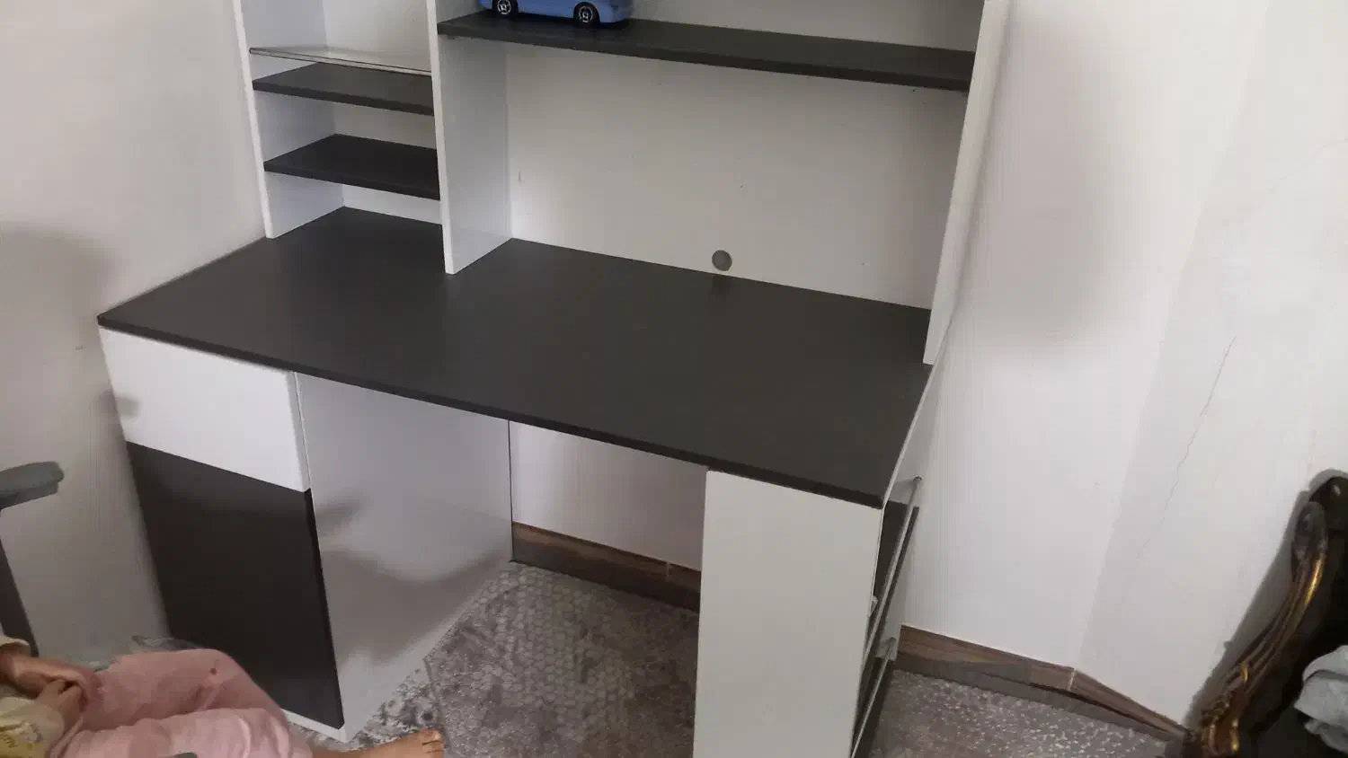 میز درحدنو به همراه صندلی|میز تحریر و کامپیوتر|مشهد, شهید علی محمدی|دیوار