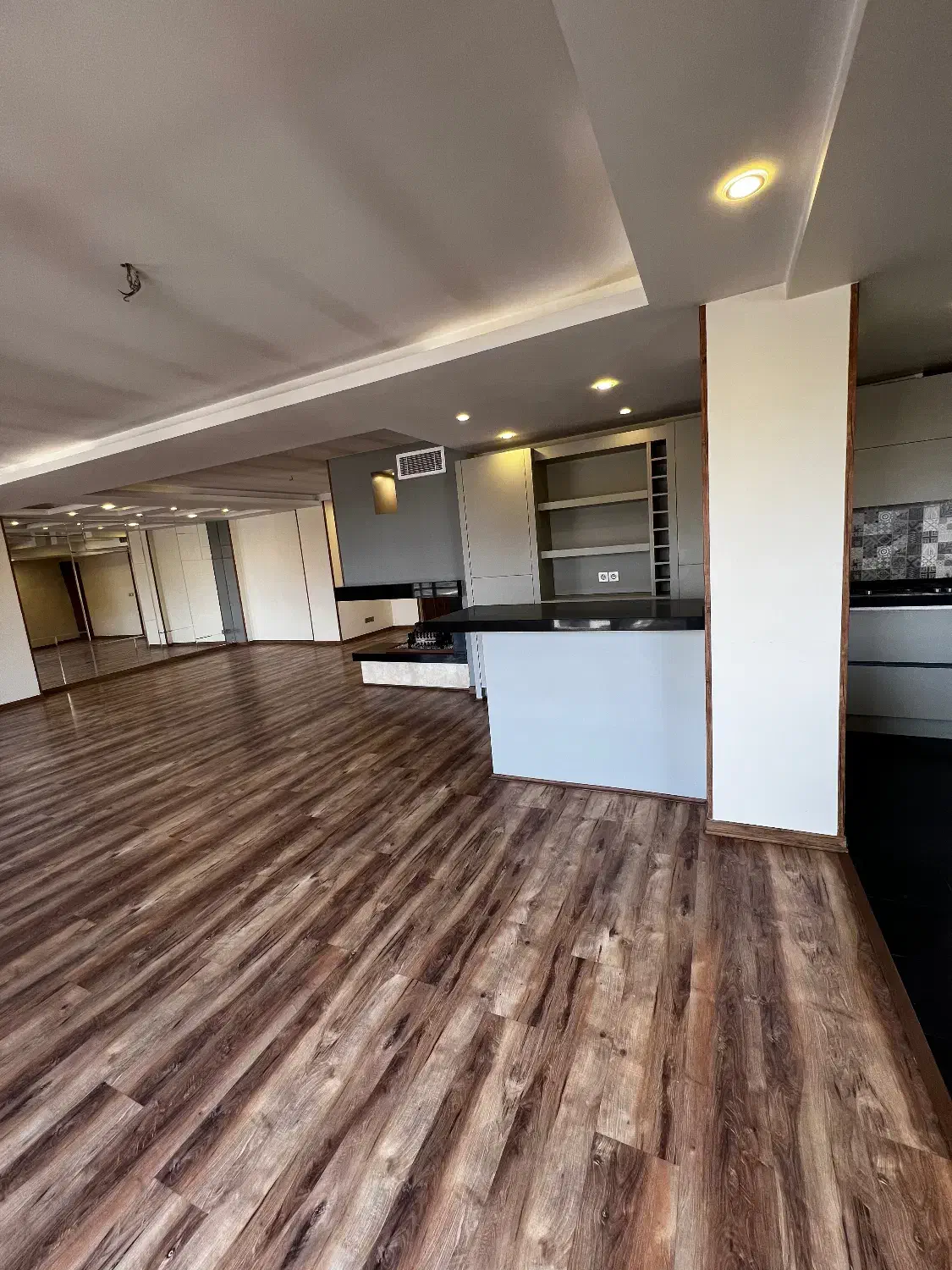 فرمانیه مهماندوست ۱۸۵ متر تک واحد۳ خواب|اجارهٔ آپارتمان|تهران, فرمانیه|دیوار