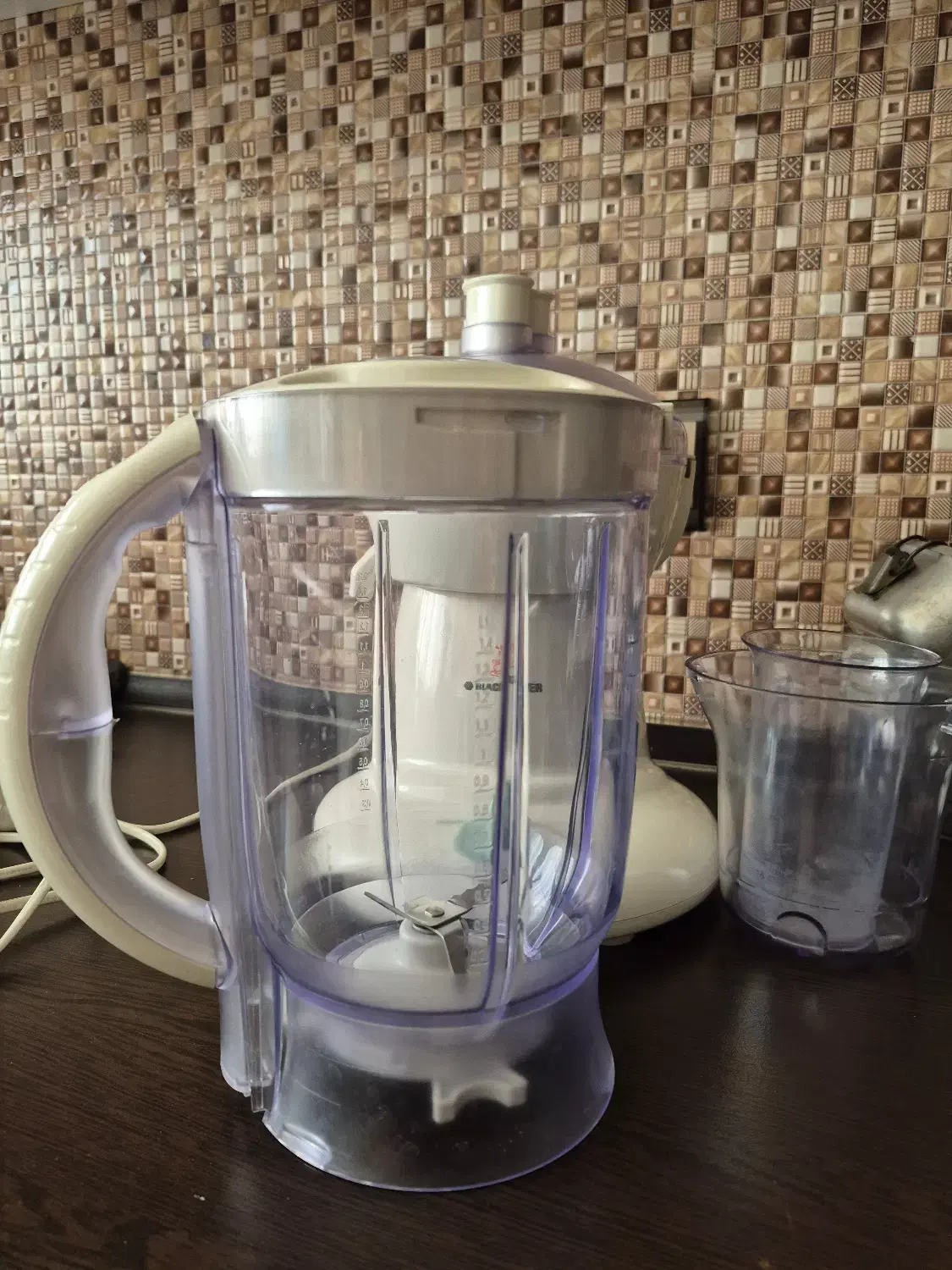 آبمیوه گیری بلک اند دکر با تمام لوازم|آبمیوهگیر و آبمرکباتگیر|تهران, شهر زیبا|دیوار