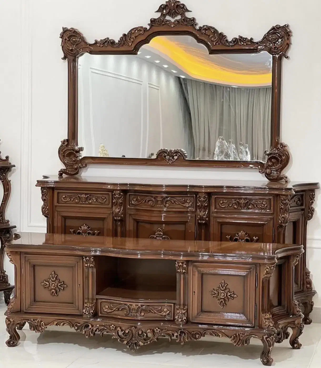 کنسول و آینه صدف|بوفه، ویترین، کنسول|کرمان, |دیوار