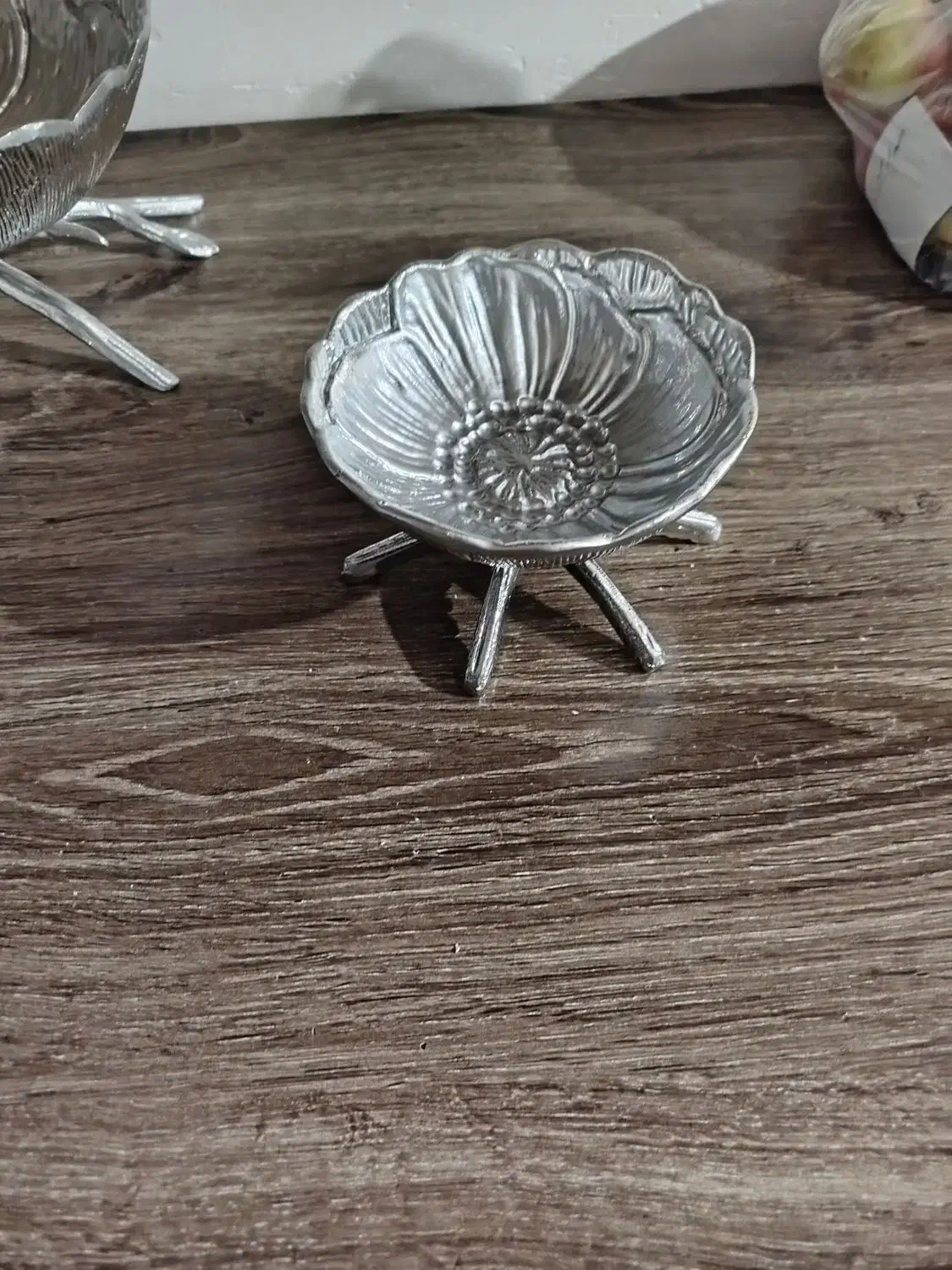 سرویس پذیرایی لوتوس|ظروف سرو و پذیرایی|آمل, |دیوار