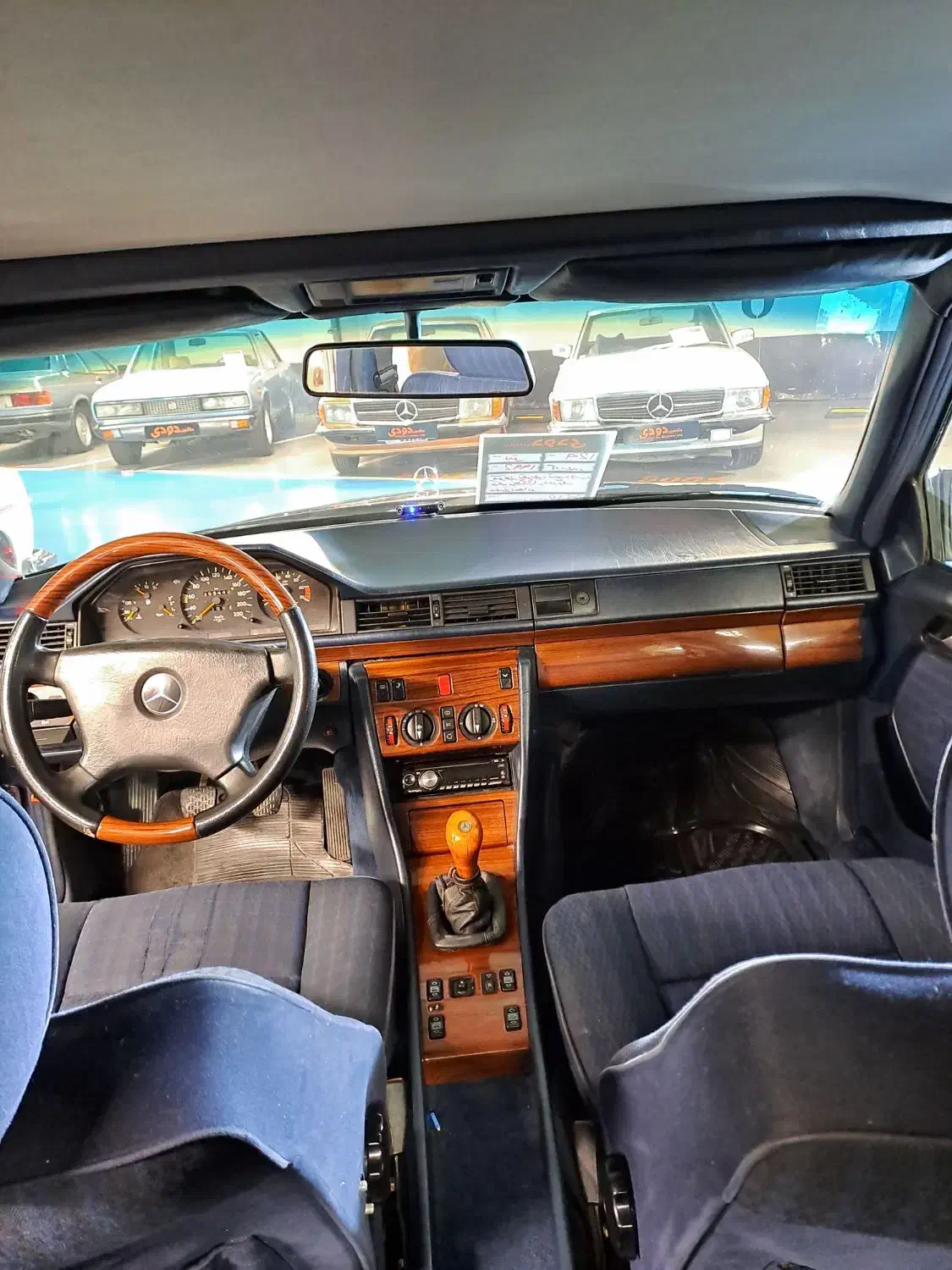 بنز w124|خودرو کلاسیک|تهران, پونک|دیوار