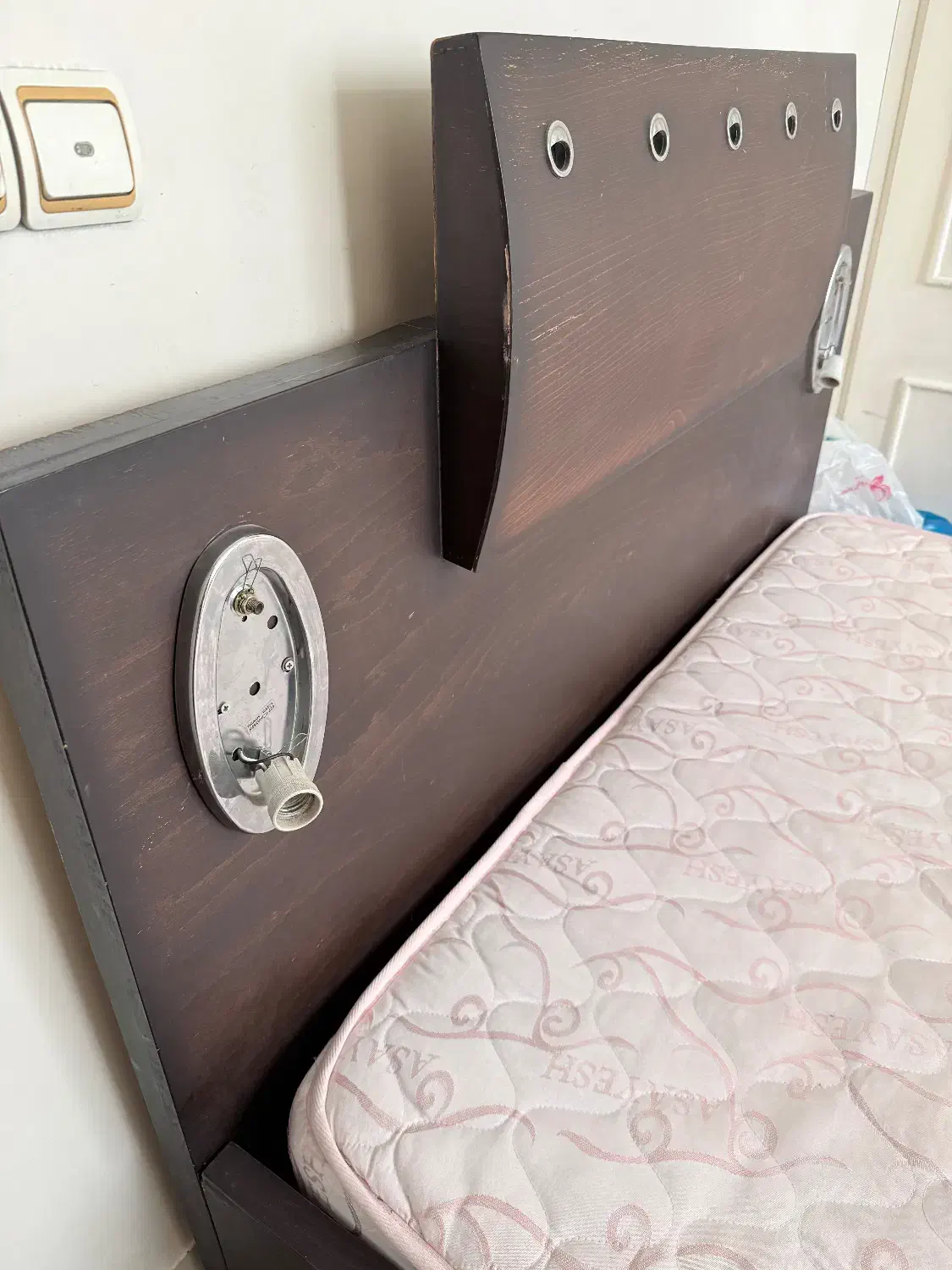 تخت و تشک|تخت و سرویس خواب|شهر ری, اقدسیه|دیوار