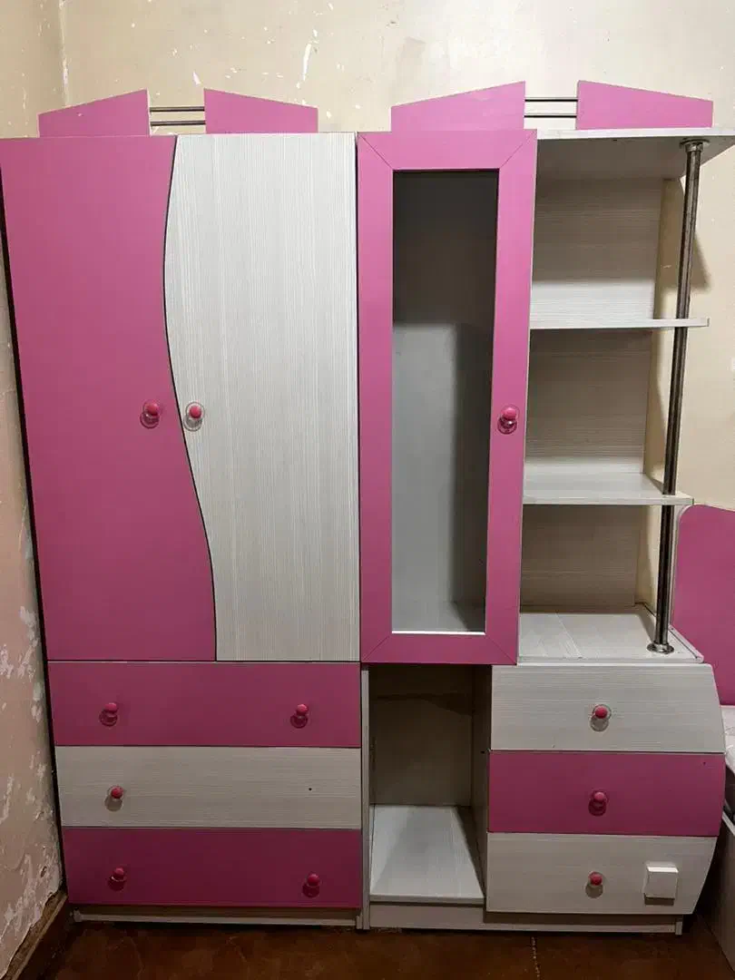 تخت کمد کودک|تخت و سرویس خواب|شیراز, گلشن|دیوار