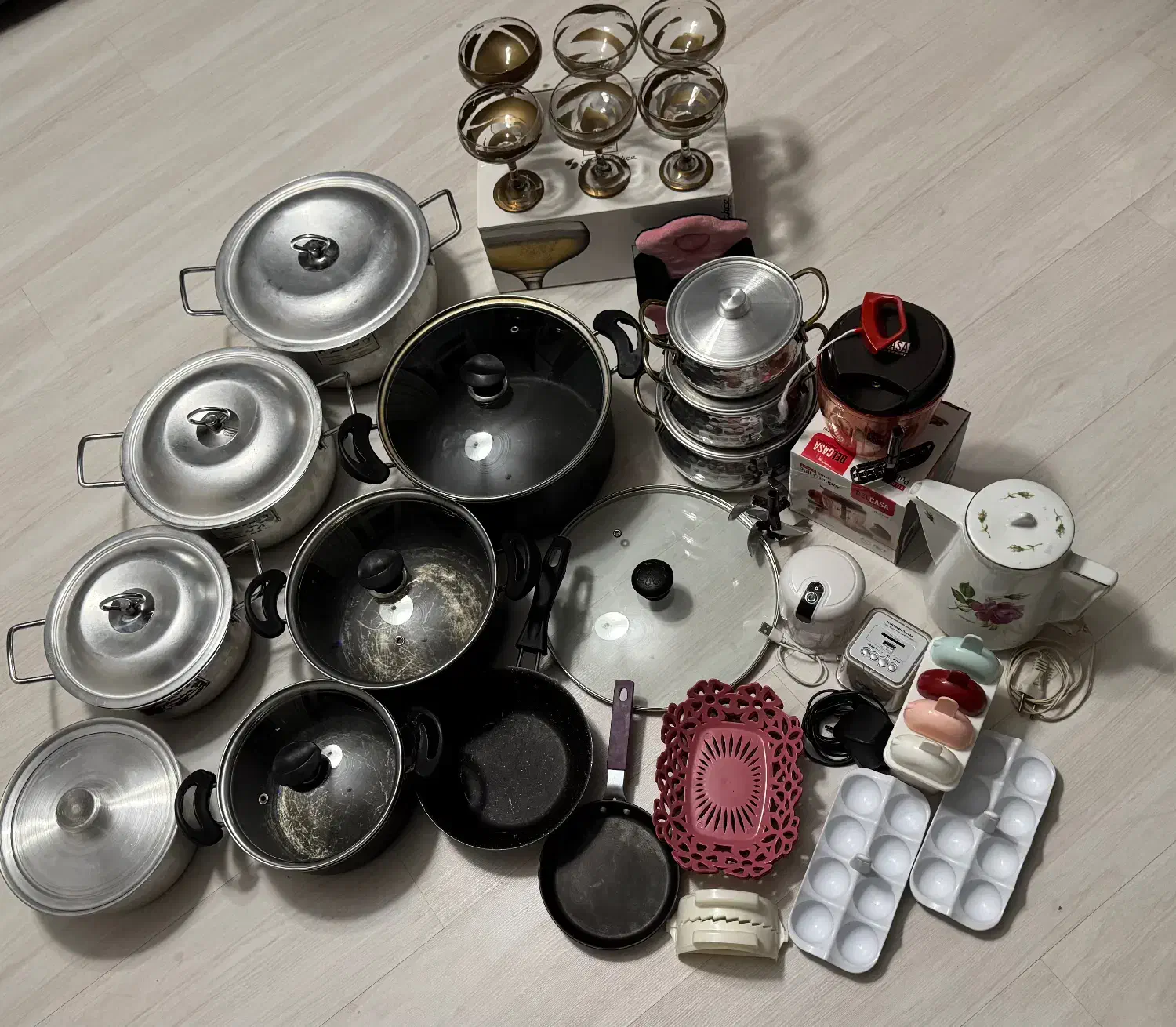 وسایل آشپزخانه قابلمه کتری برقی چینی خردکن جام|ظروف پختوپز|اصفهان, دشتستان|دیوار